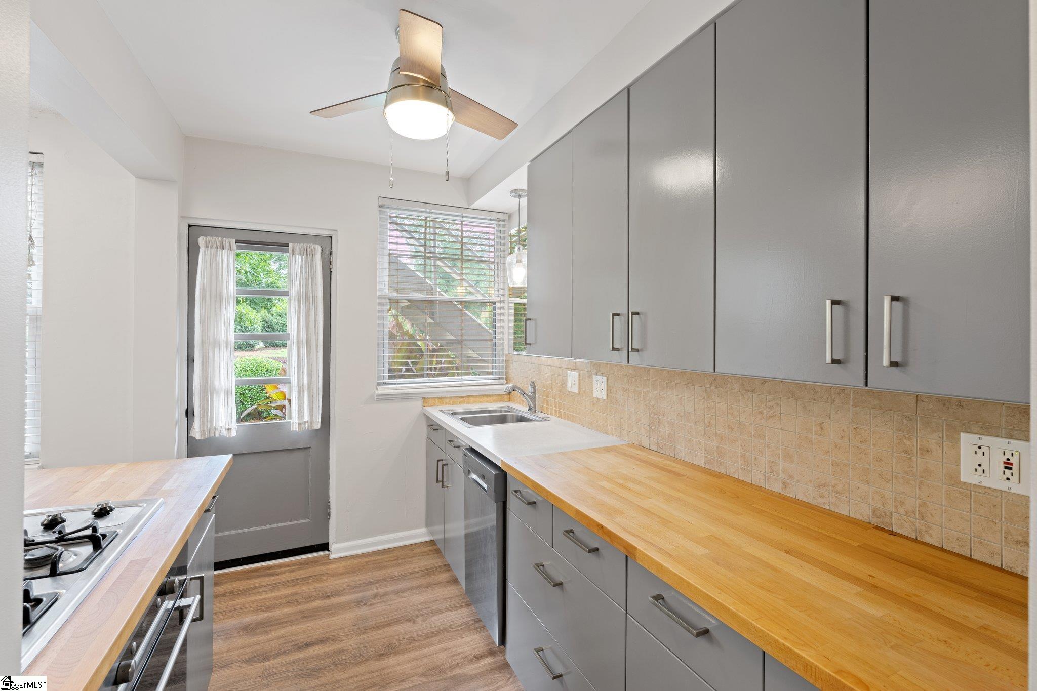 601 Cleveland Street UNIT Unit 13-A Greenville, SC 29601