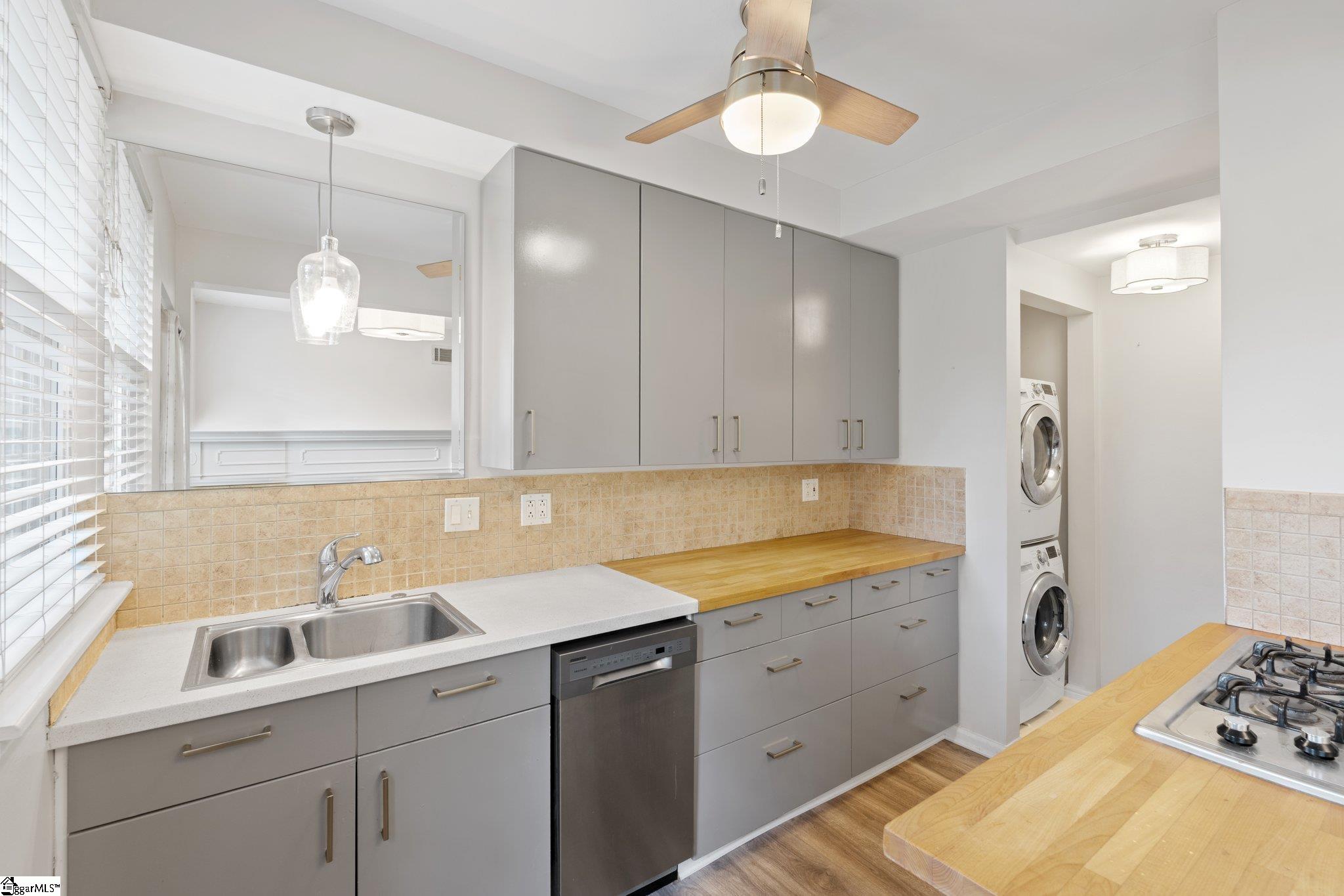 601 Cleveland Street UNIT Unit 13-A Greenville, SC 29601