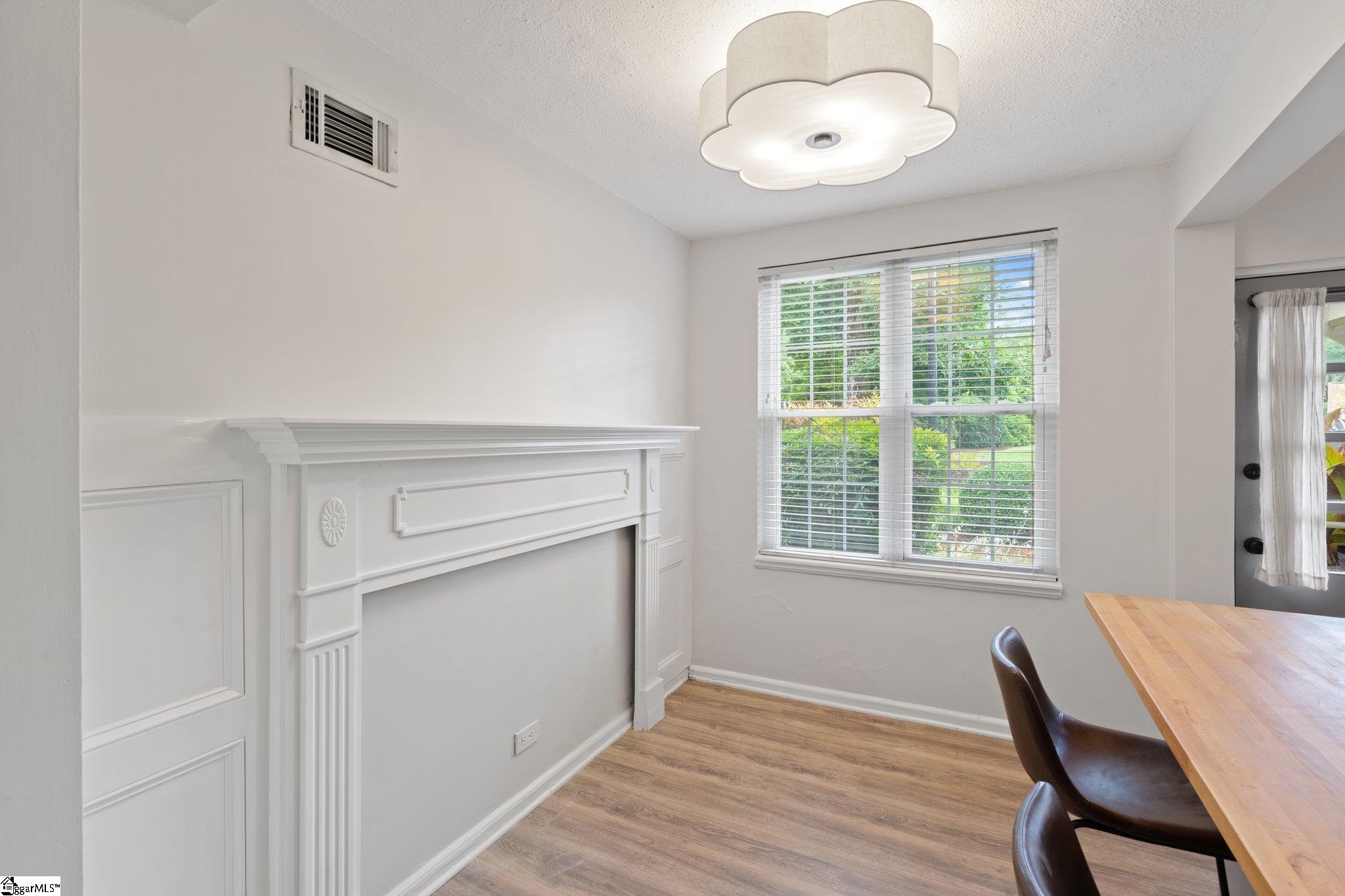 601 Cleveland Street UNIT Unit 13-A Greenville, SC 29601