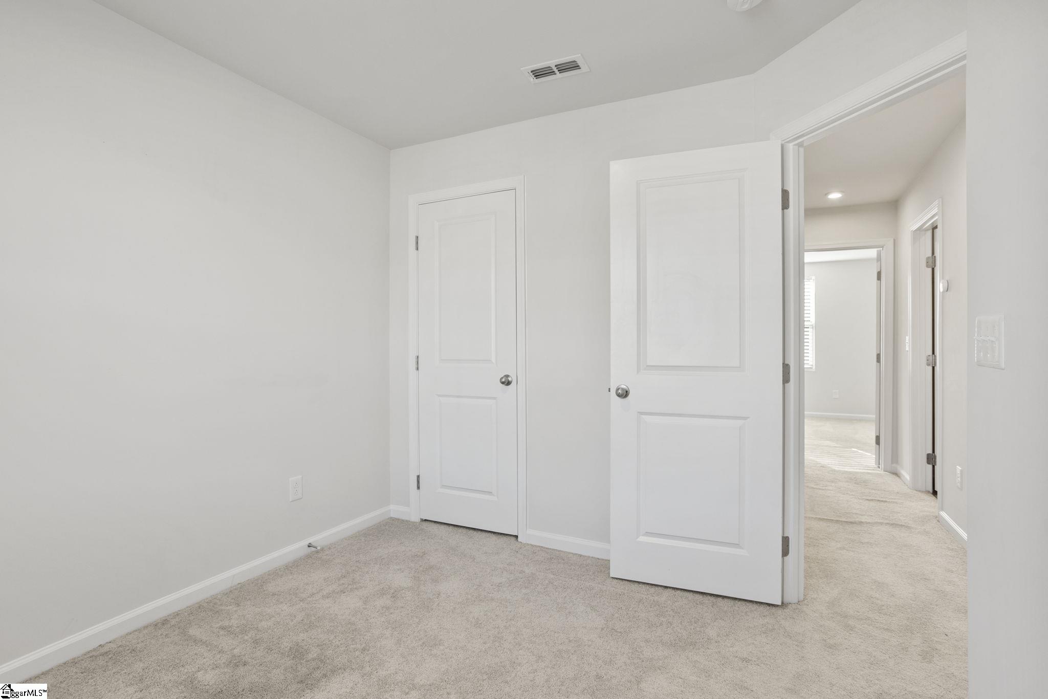 521 Hampton Townes Drive Greenville, SC 29617