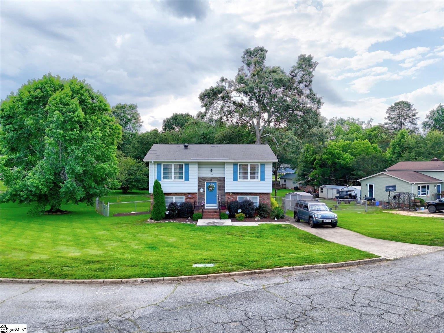 306 Corkwood Drive Simpsonville, SC 29680