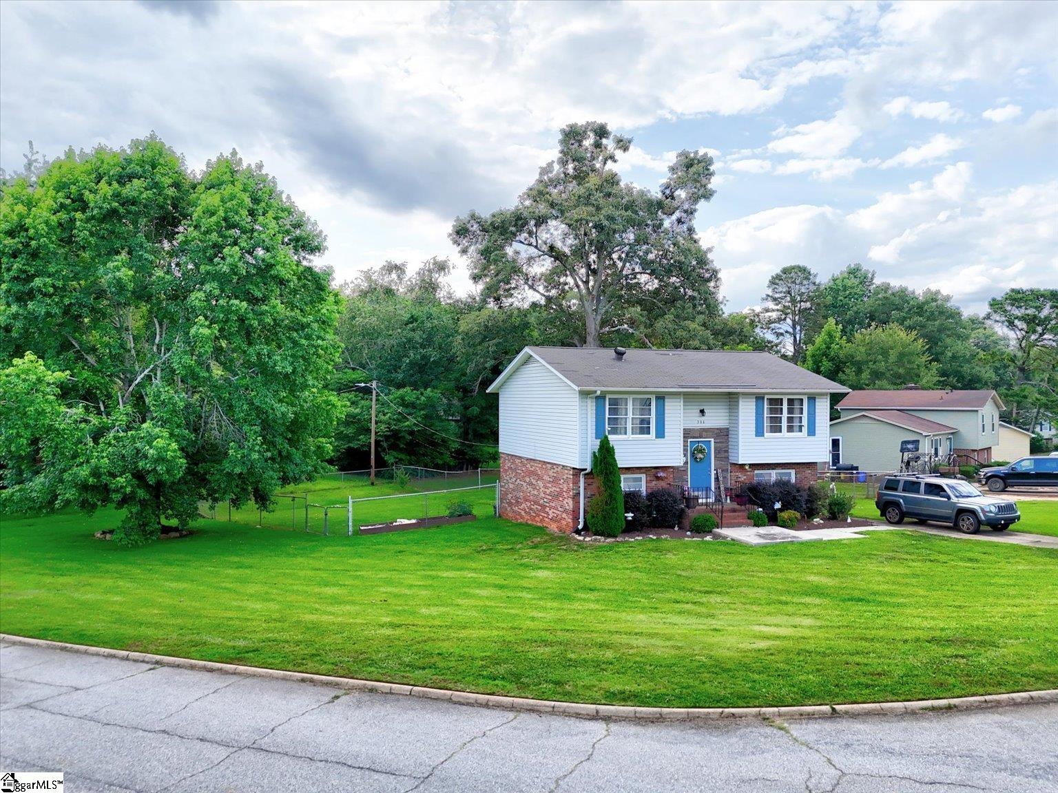 306 Corkwood Drive Simpsonville, SC 29680