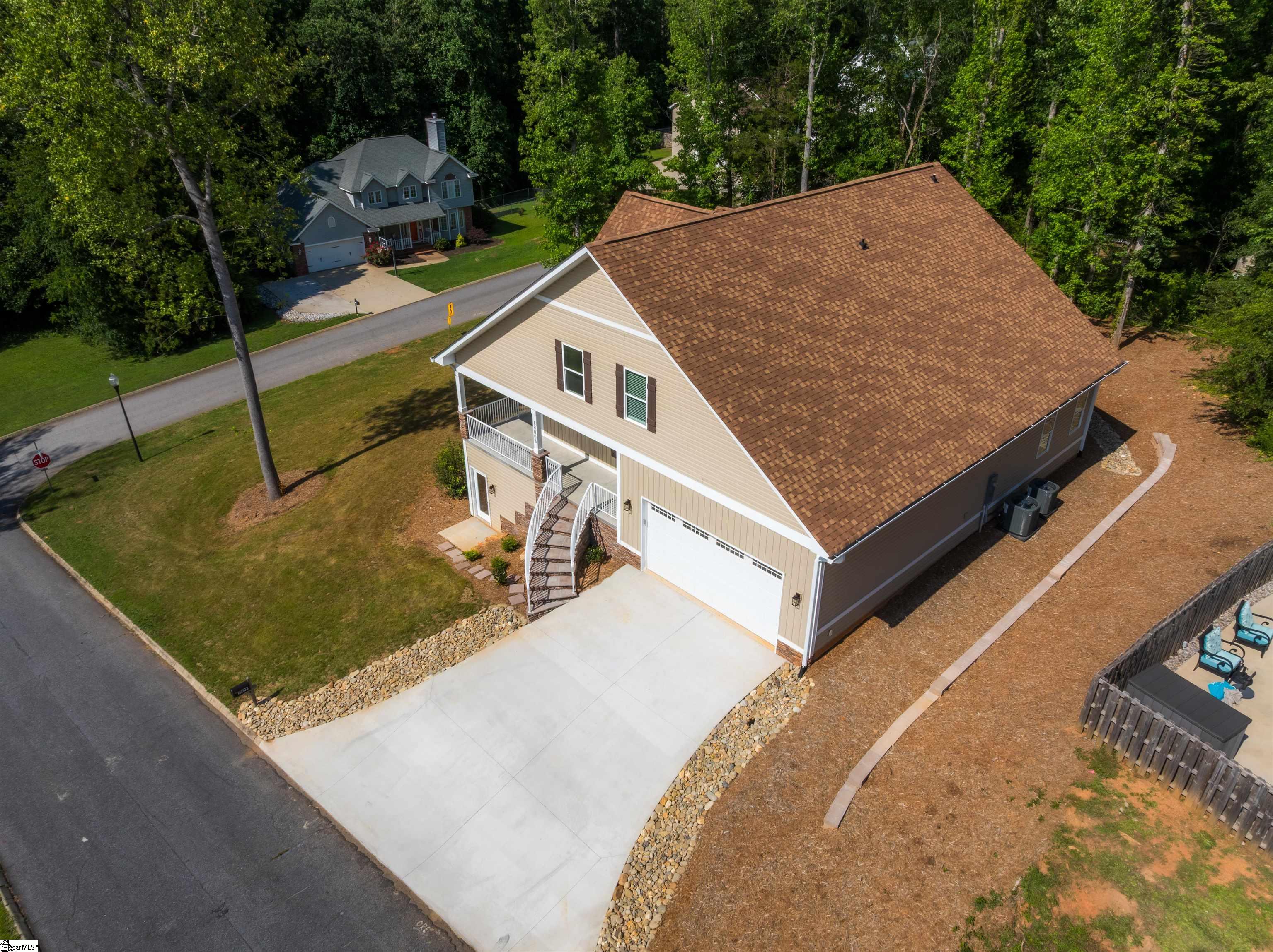 18003 Clermont Circle Seneca, SC 29678