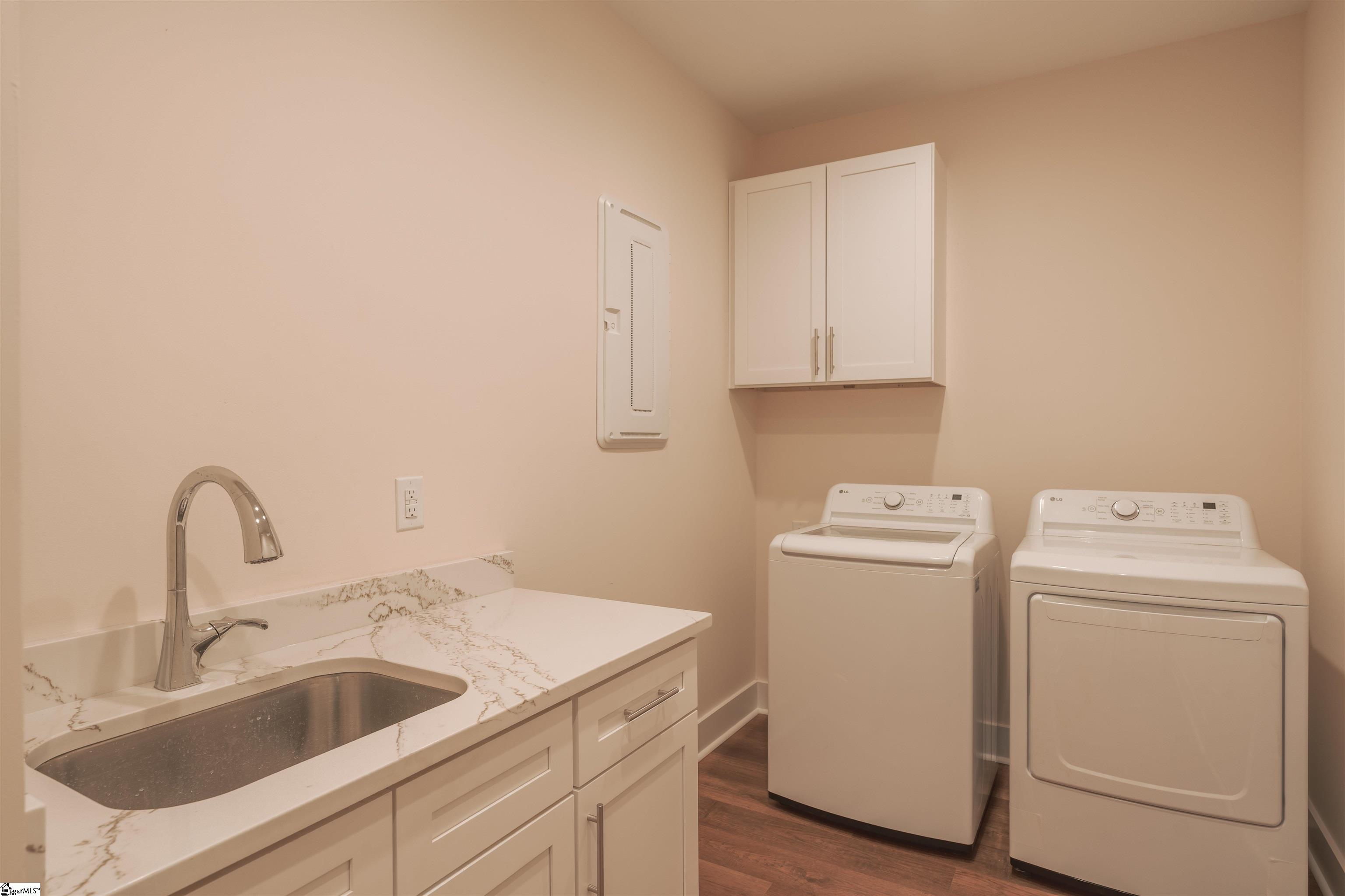 18003 Clermont Circle Seneca, SC 29678