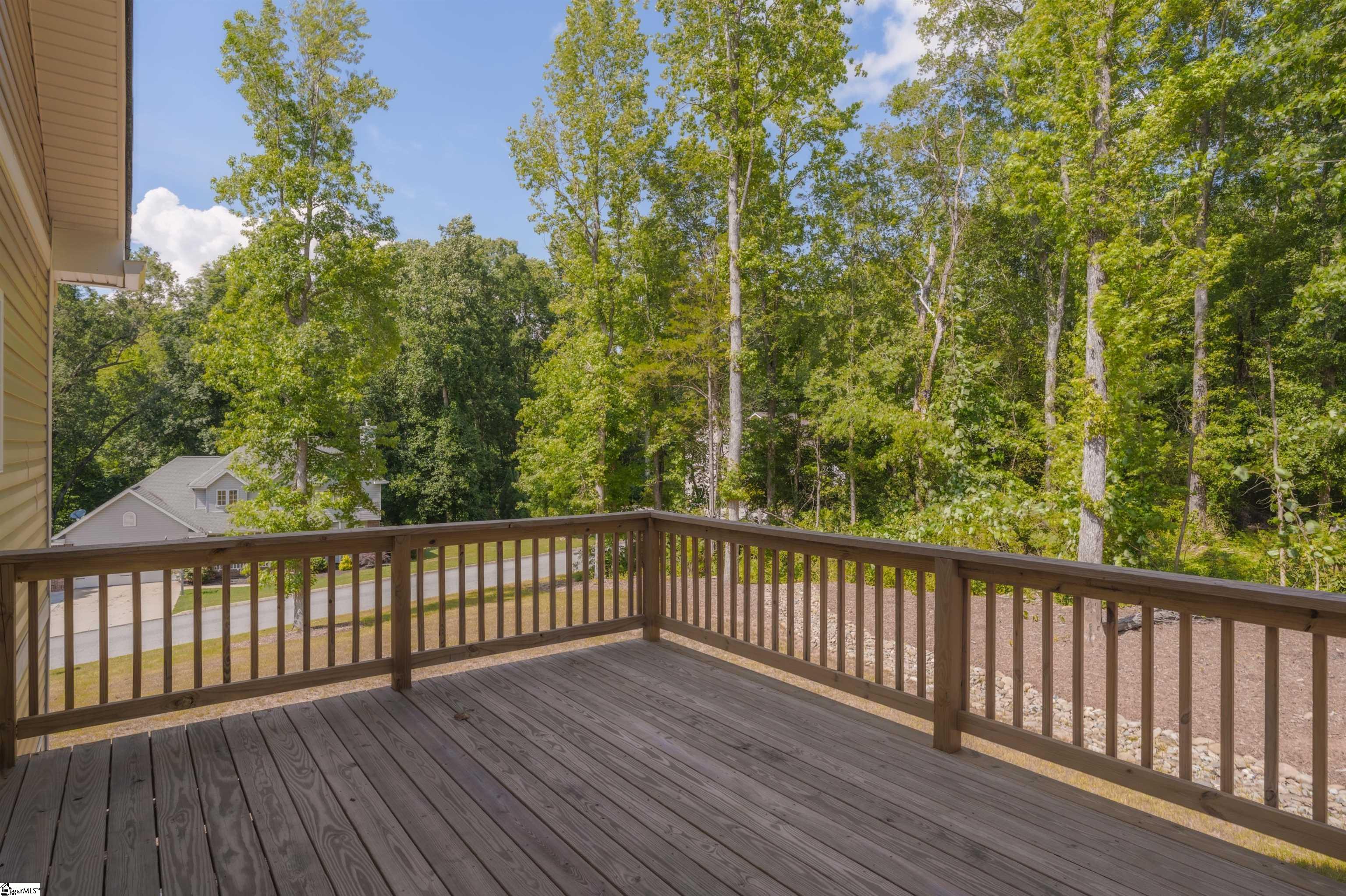 18003 Clermont Circle Seneca, SC 29678