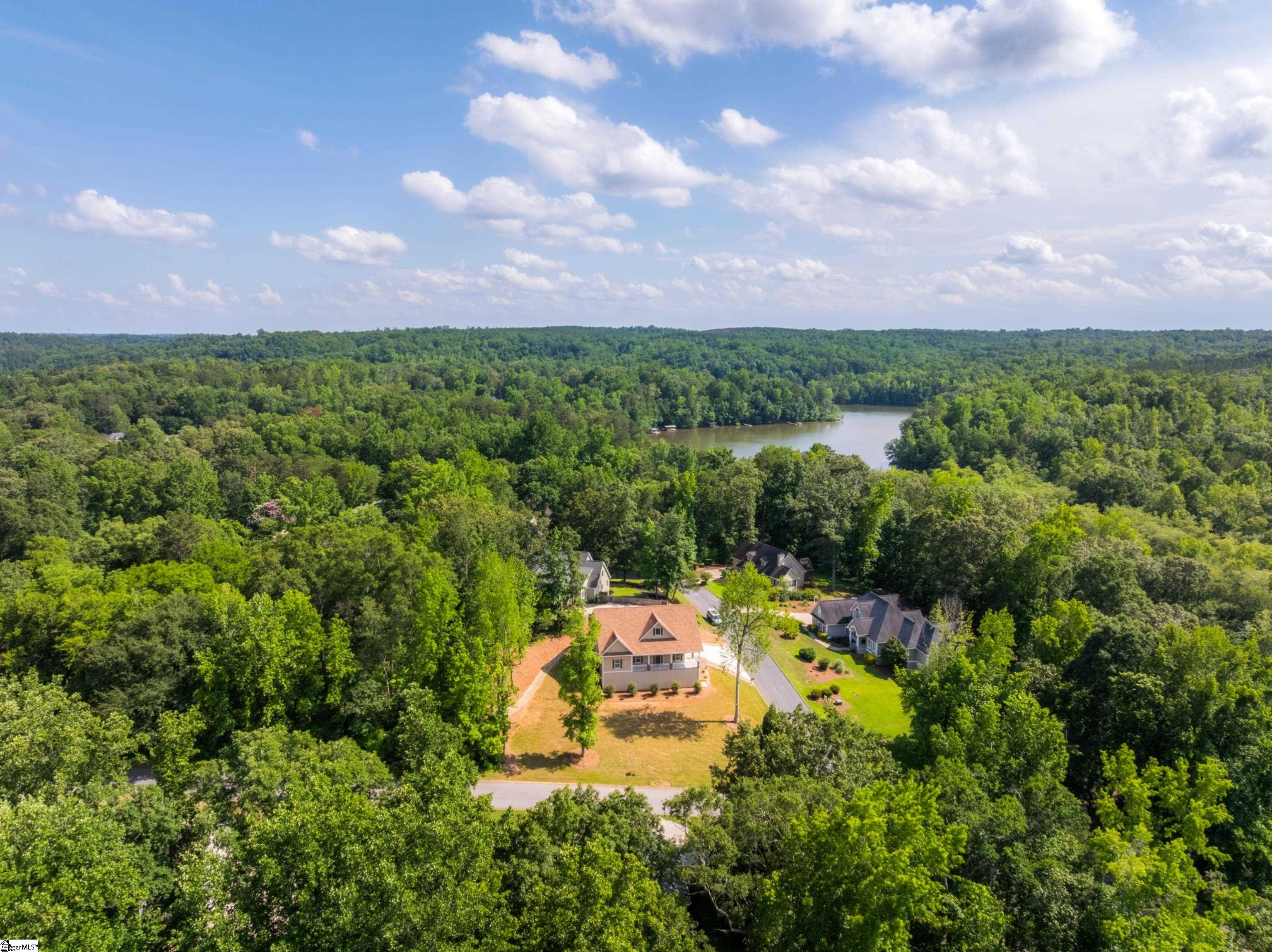 18003 Clermont Circle Seneca, SC 29678
