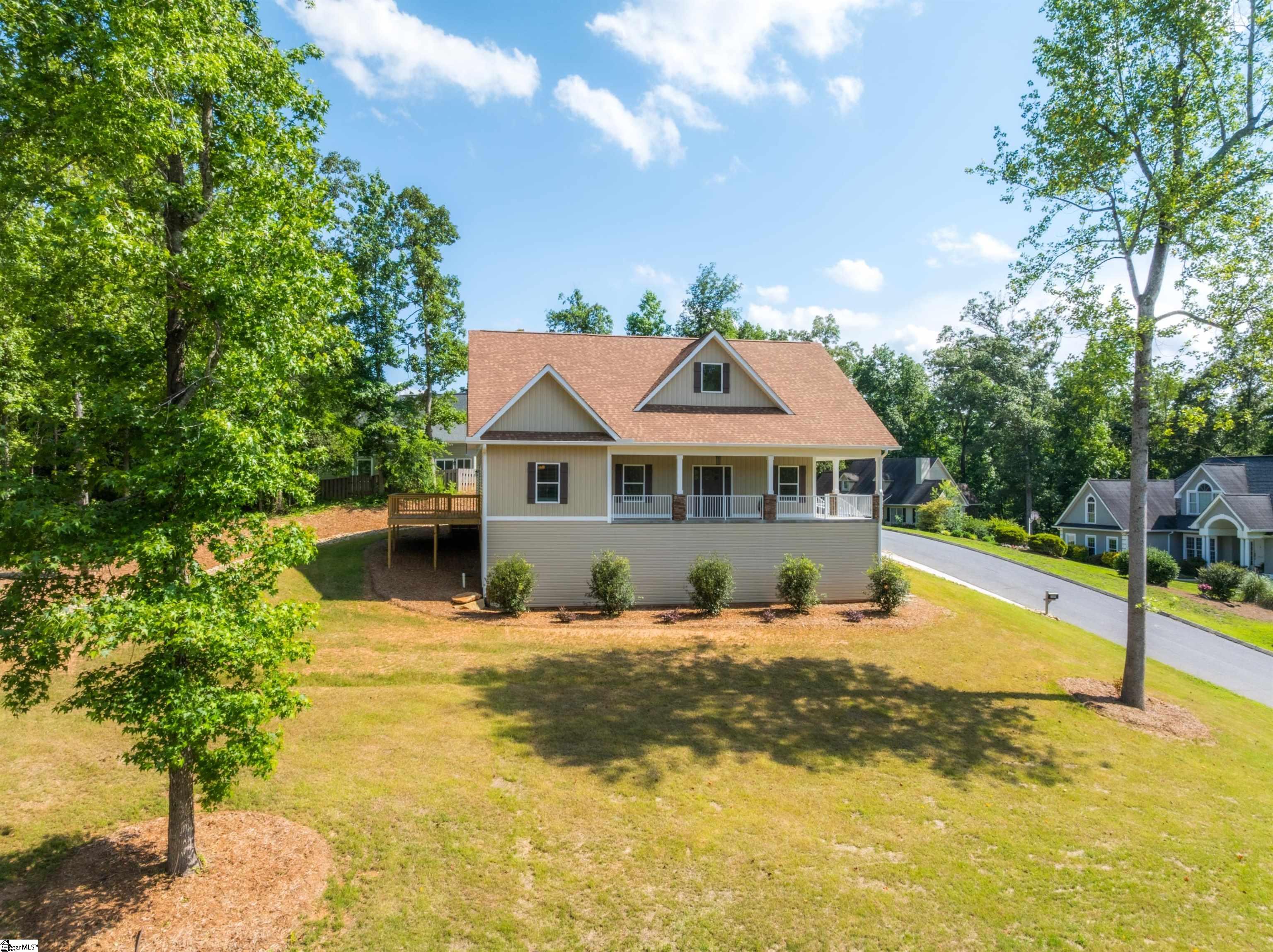 18003 Clermont Circle Seneca, SC 29678