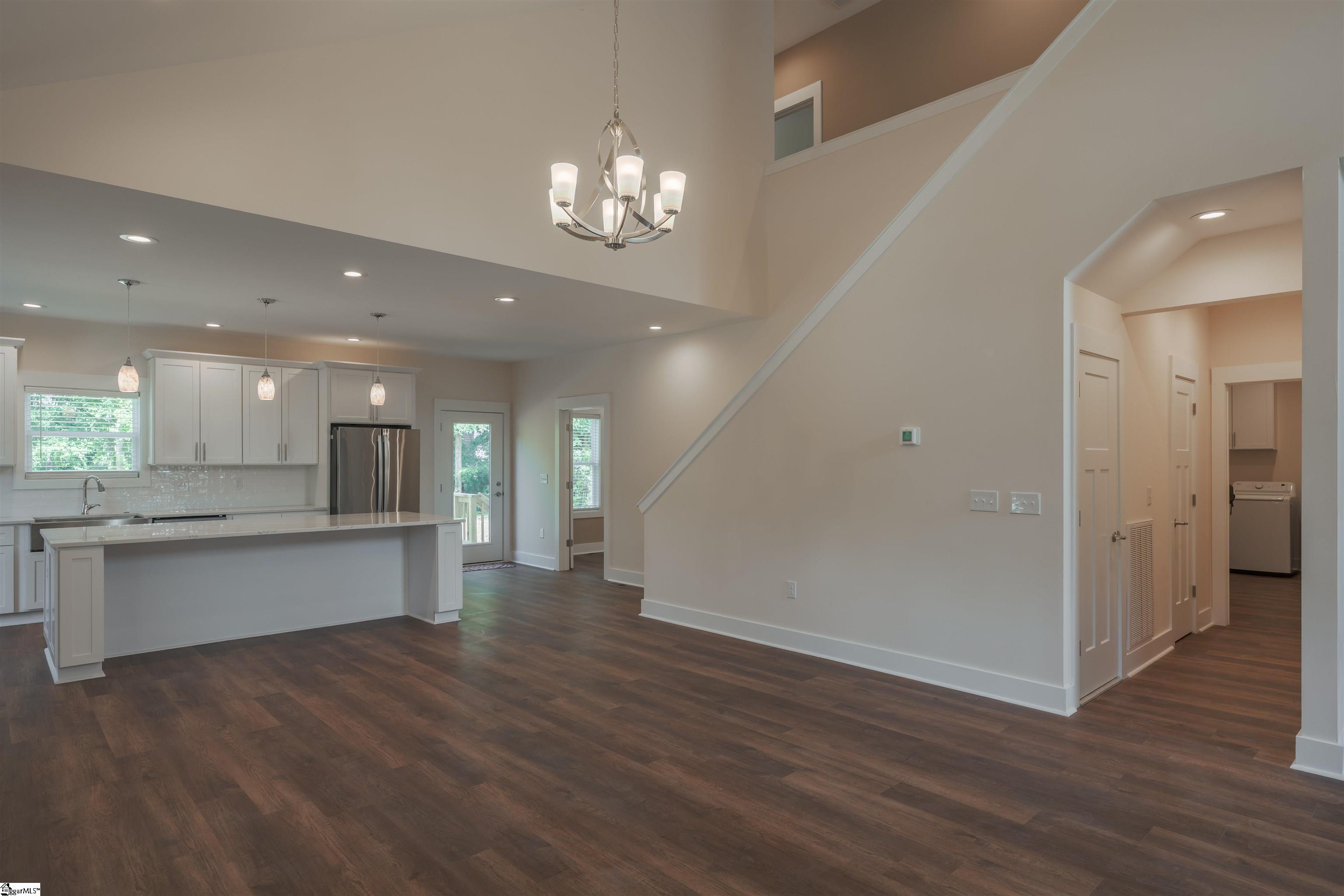 18003 Clermont Circle Seneca, SC 29678
