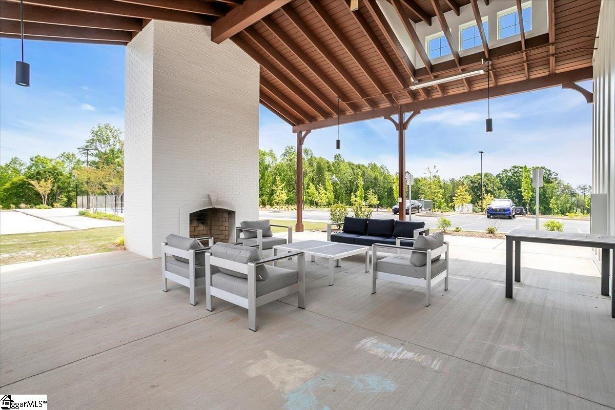 71 Oak Edge Lane Greer, SC 29651