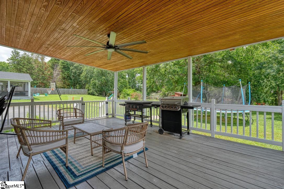 204 Lenderman Drive Inman, SC 29349