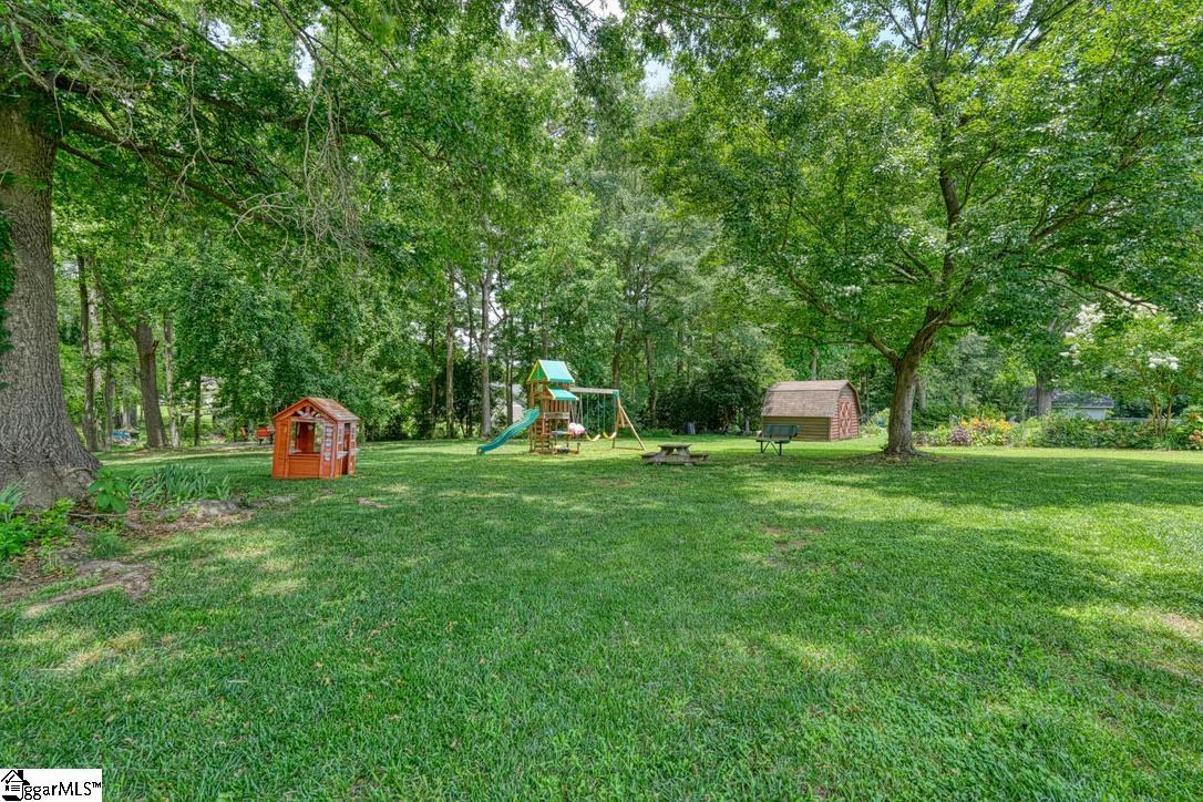 204 Lenderman Drive Inman, SC 29349