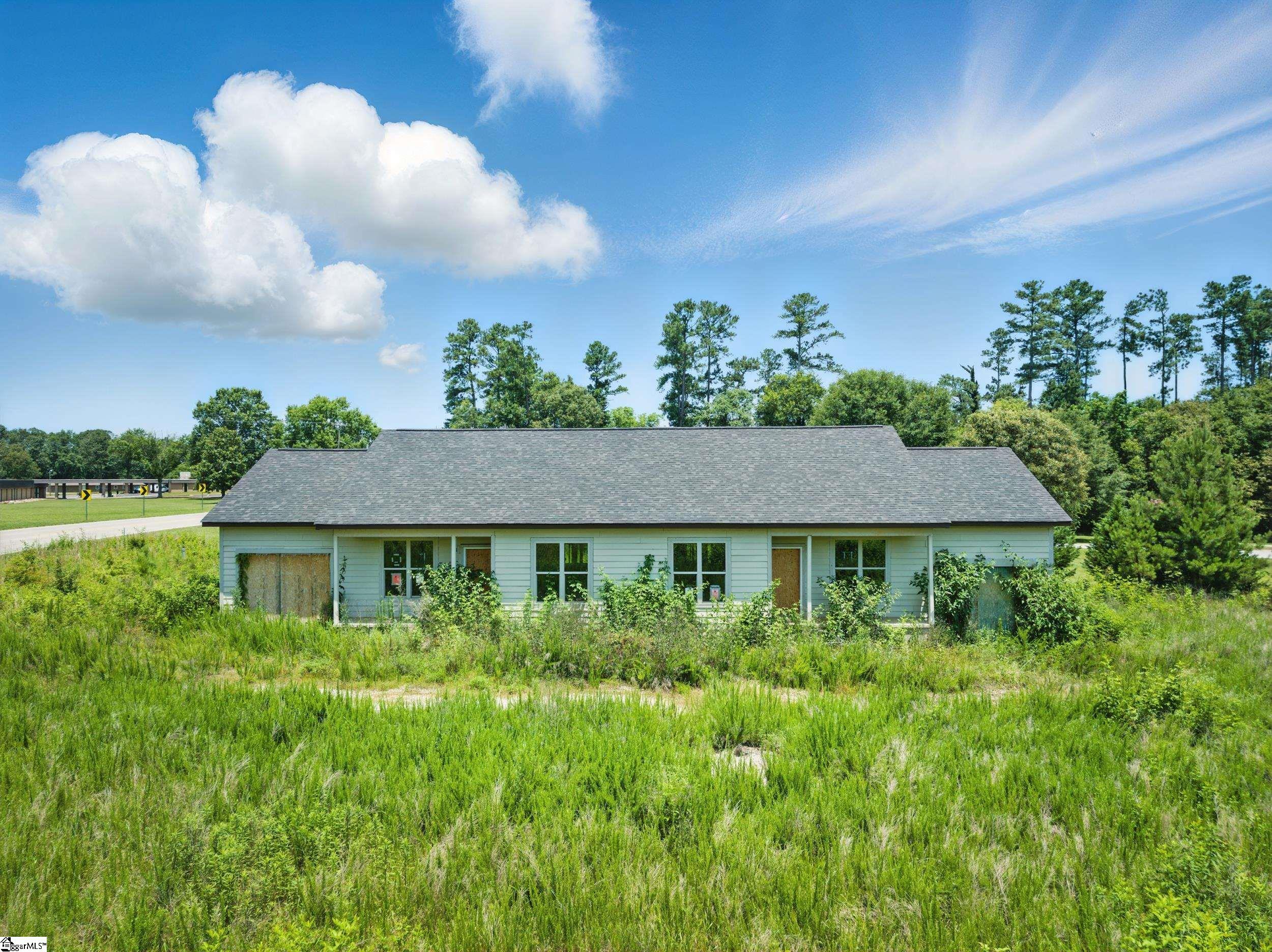 516 Upper Valley Falls Road Boiling Springs, SC 29316