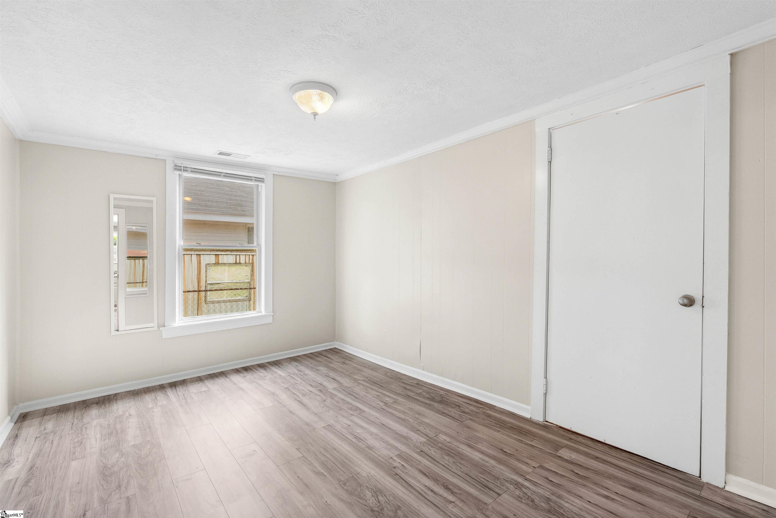 26 8th Street Greer, SC 29651