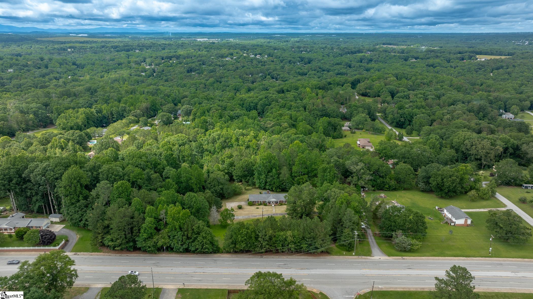 Homes for sale in Moore, SC | 5670 Reidville Rd, Moore, SC 29369 | MLS# 1560630