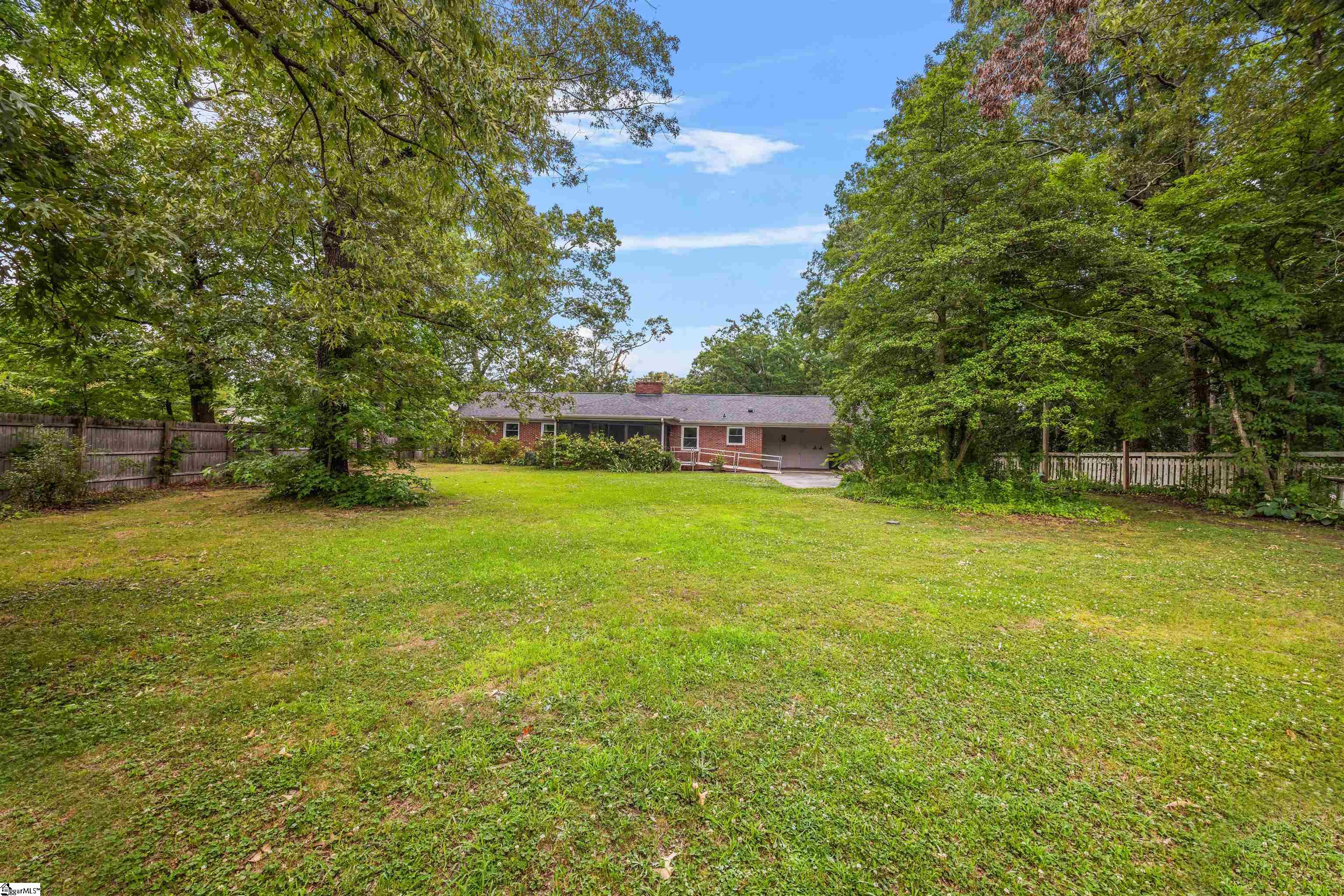 400 Rockmont Road Greenville, SC 29615
