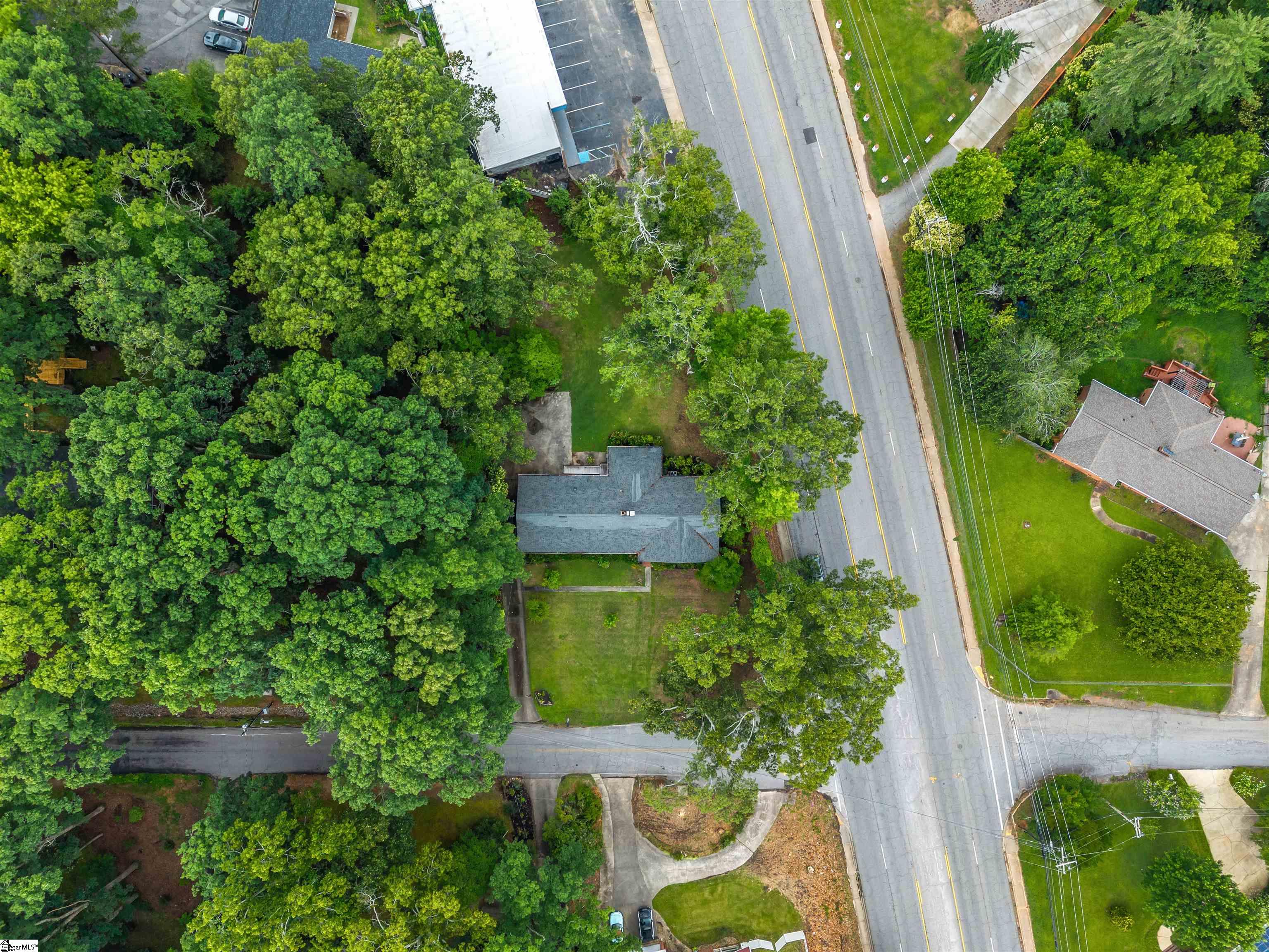 400 Rockmont Road Greenville, SC 29615