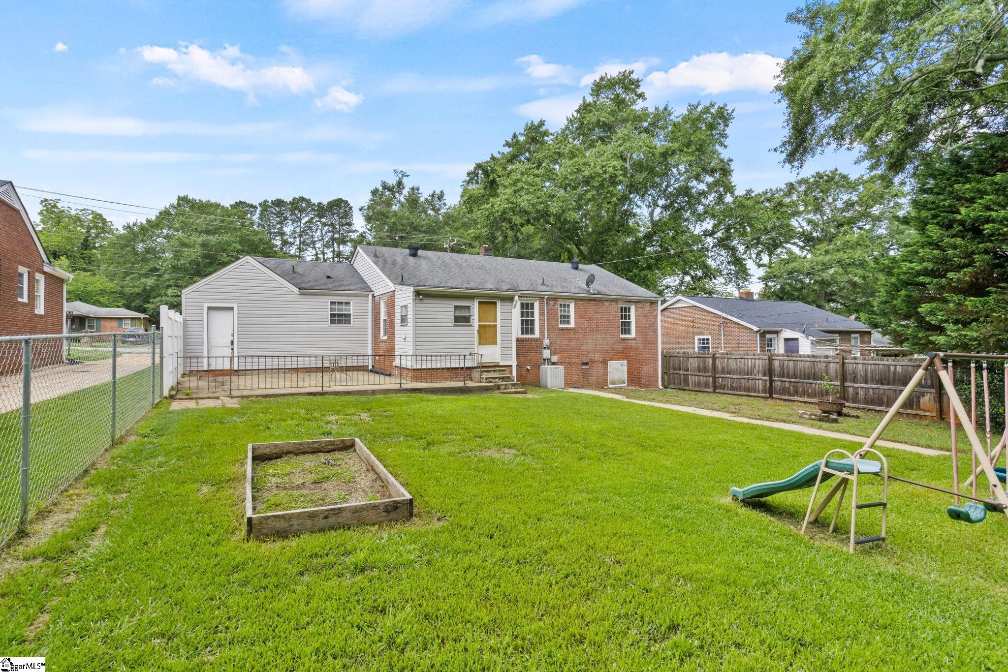 2608 Lane Avenue Anderson, SC 29621