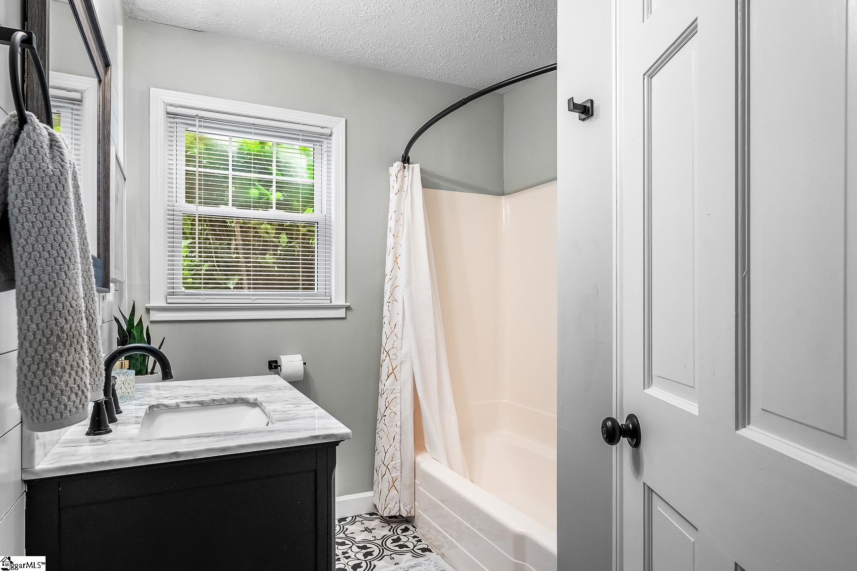 7 Velma Drive Taylors, SC 29687
