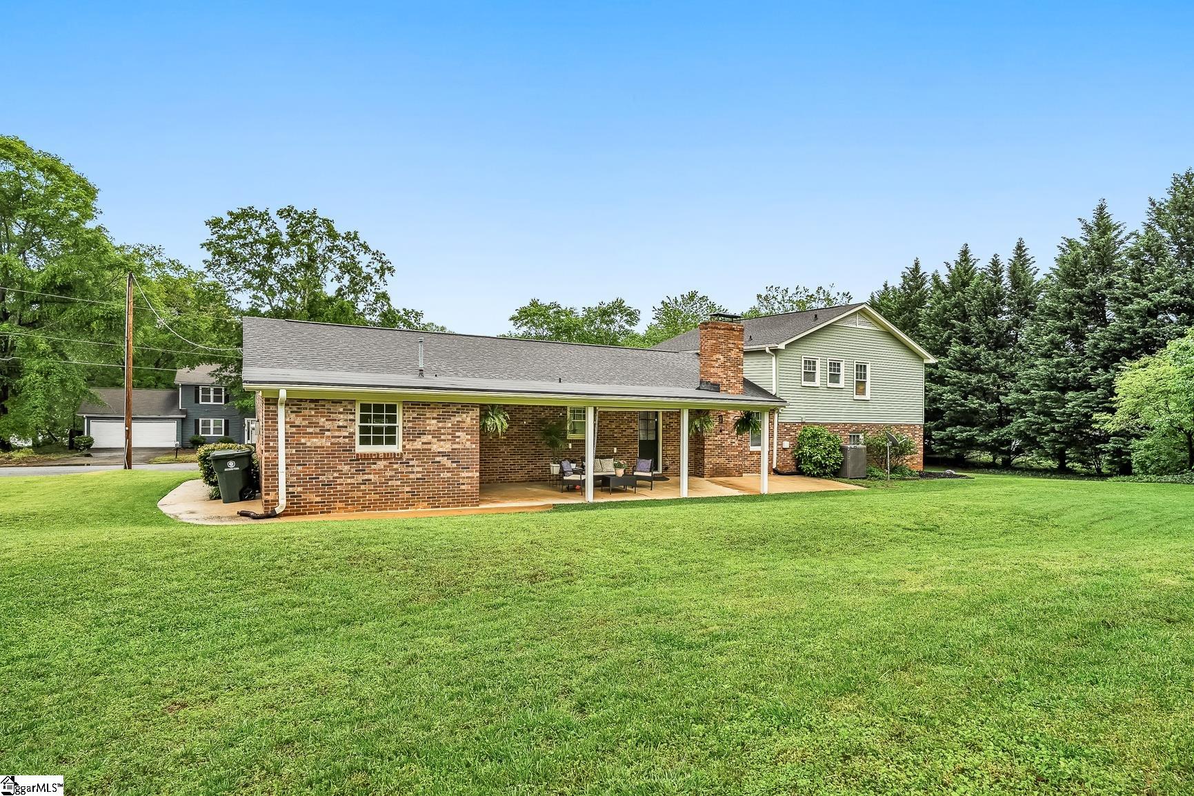 7 Velma Drive Taylors, SC 29687