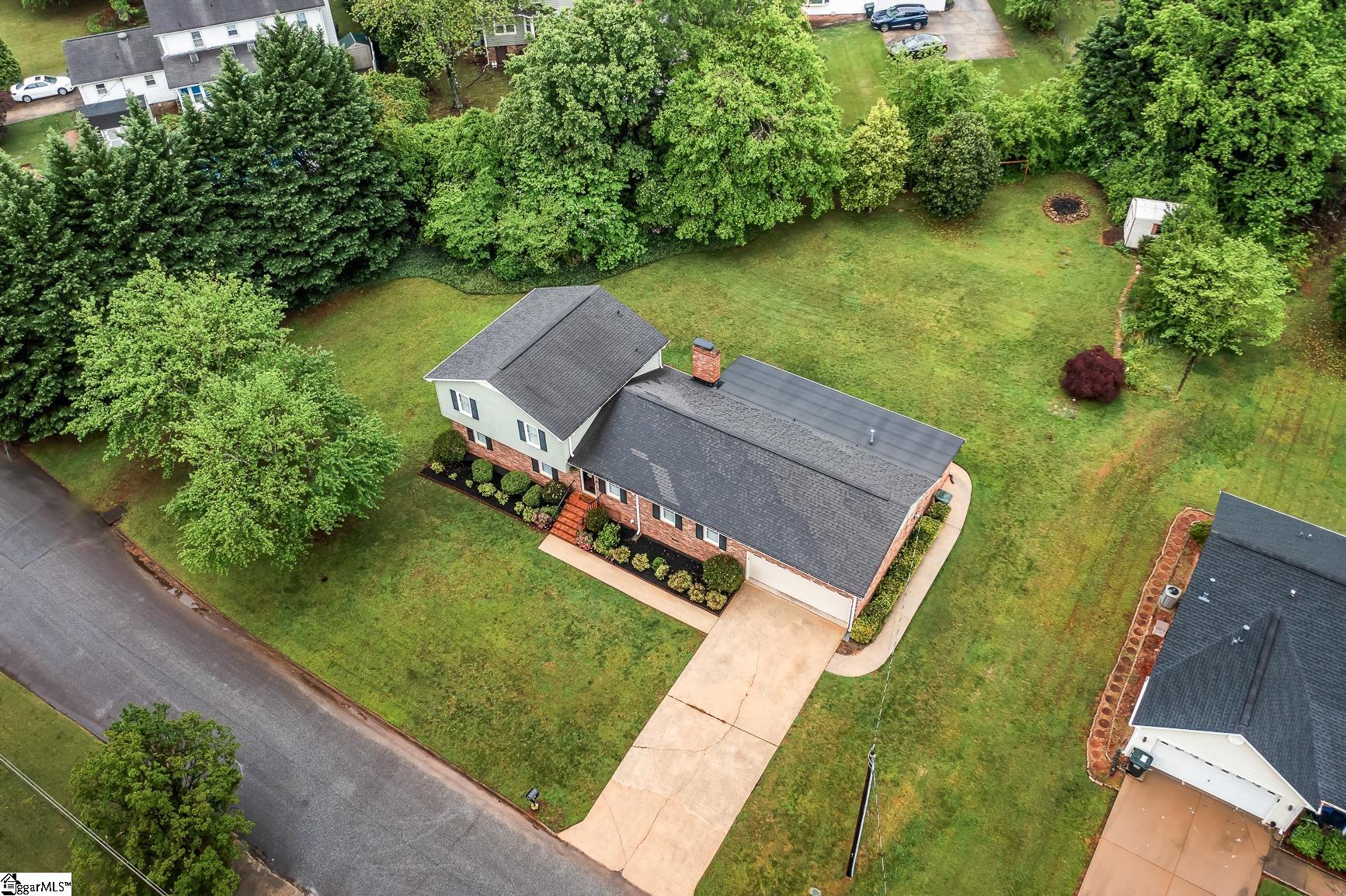 7 Velma Drive Taylors, SC 29687
