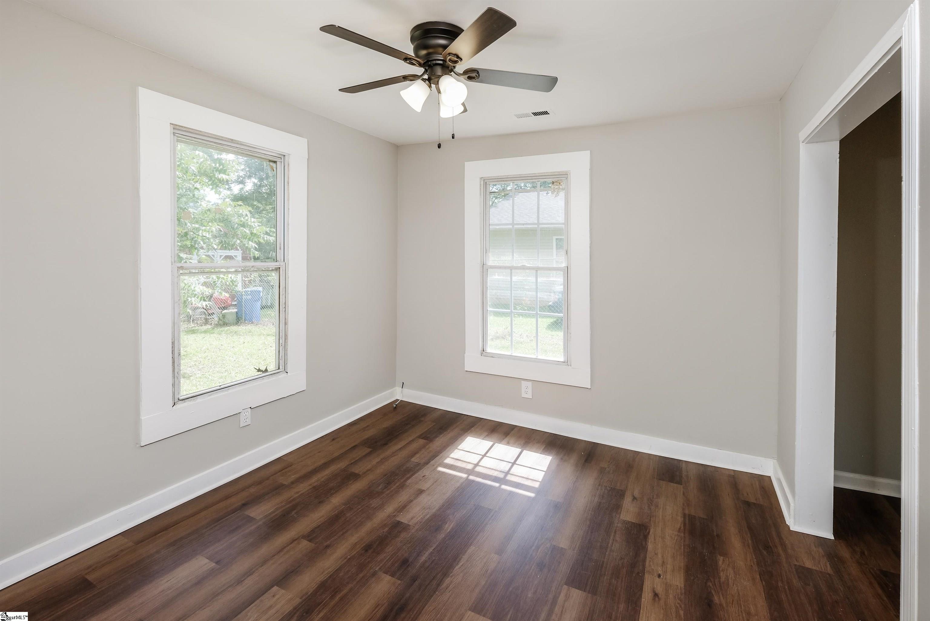 112 Cook Street Simpsonville, SC 29681