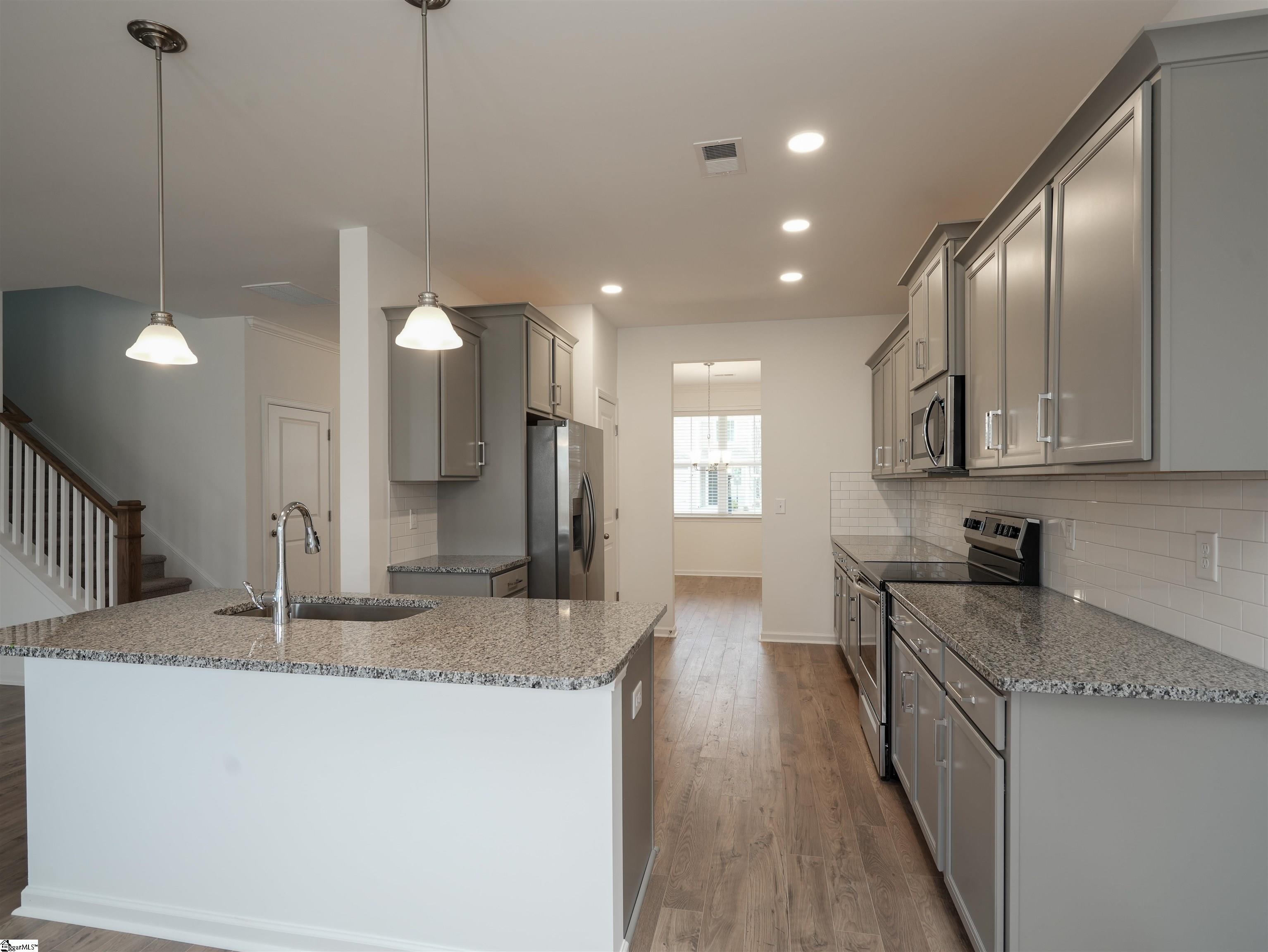 52 Thorne Street Fountain Inn, SC 29644