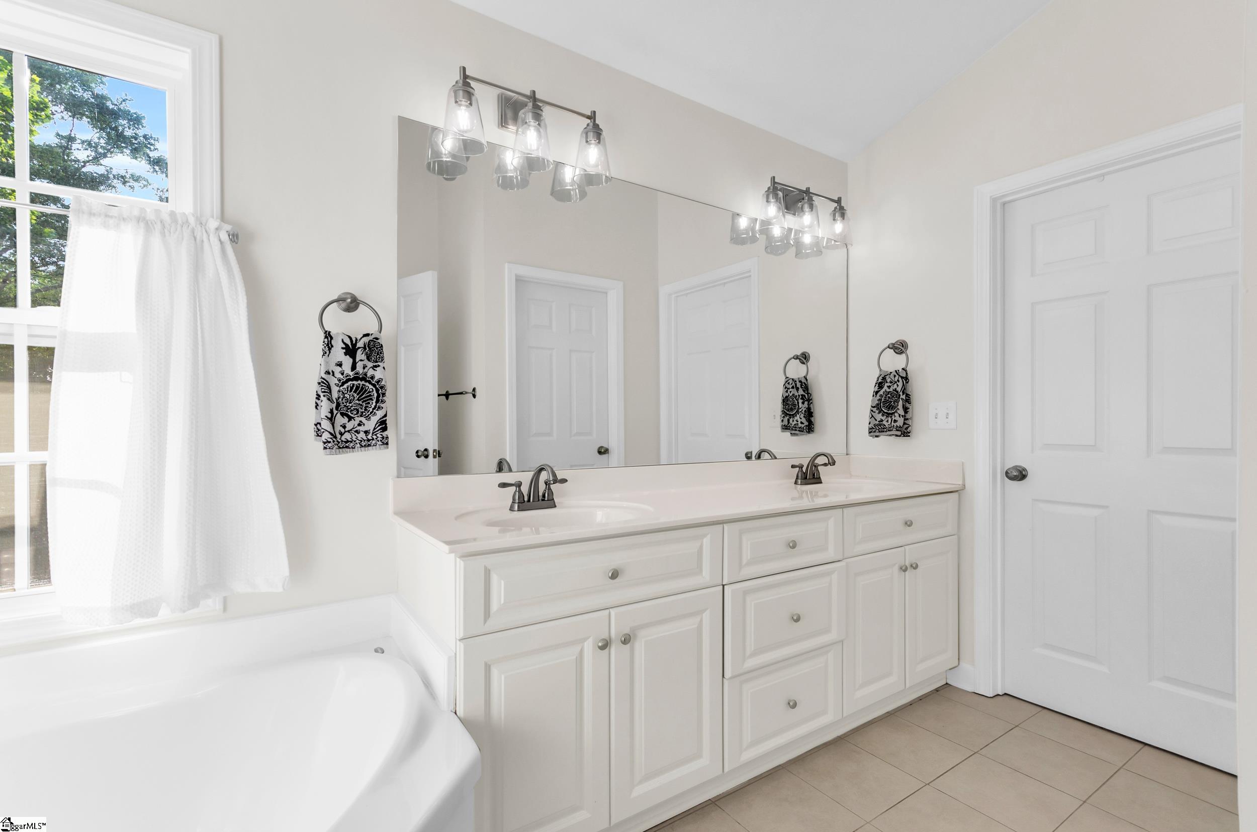 304 Camperdown Court Easley, SC 29642