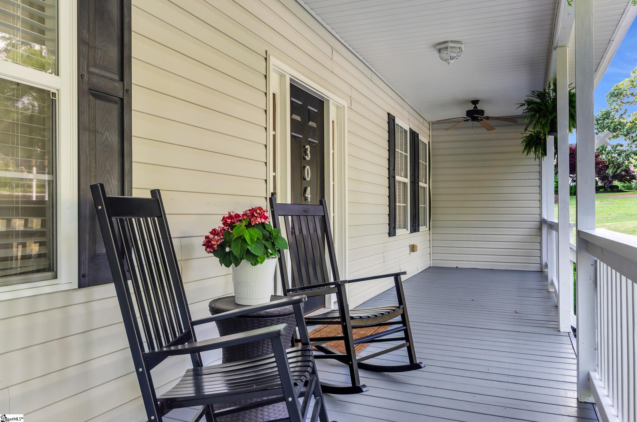 304 Camperdown Court Easley, SC 29642