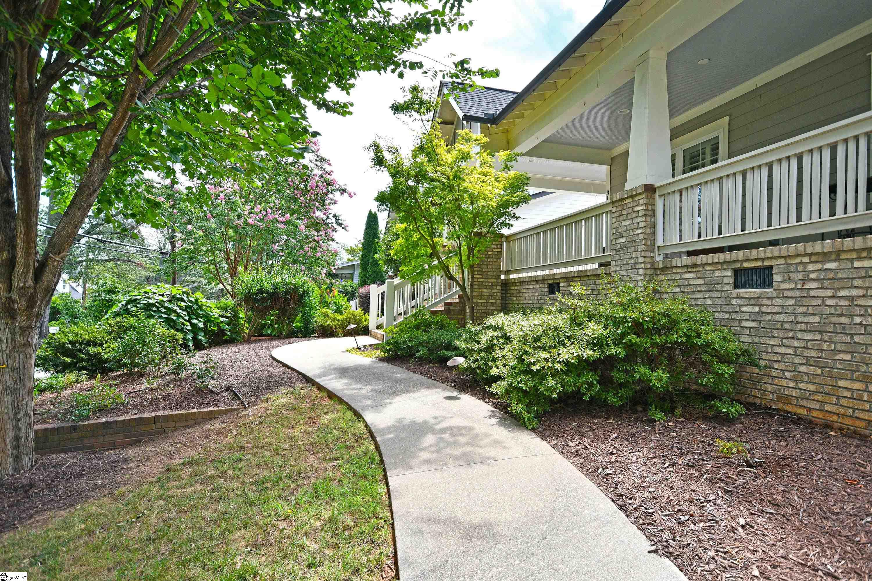 315 Croft Street Greenville, SC 29609-5402