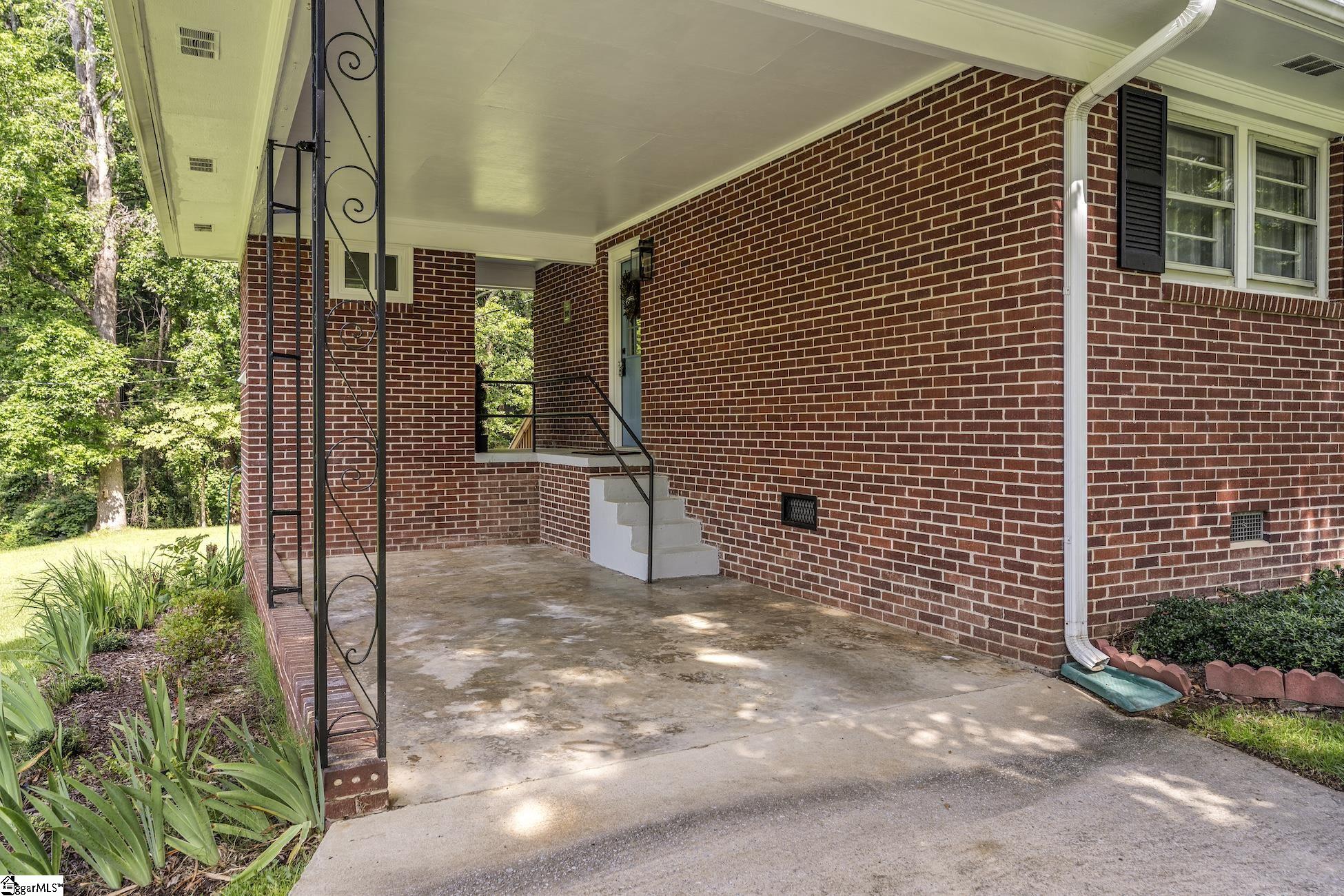 502 Forest Lane Belton, SC 29627