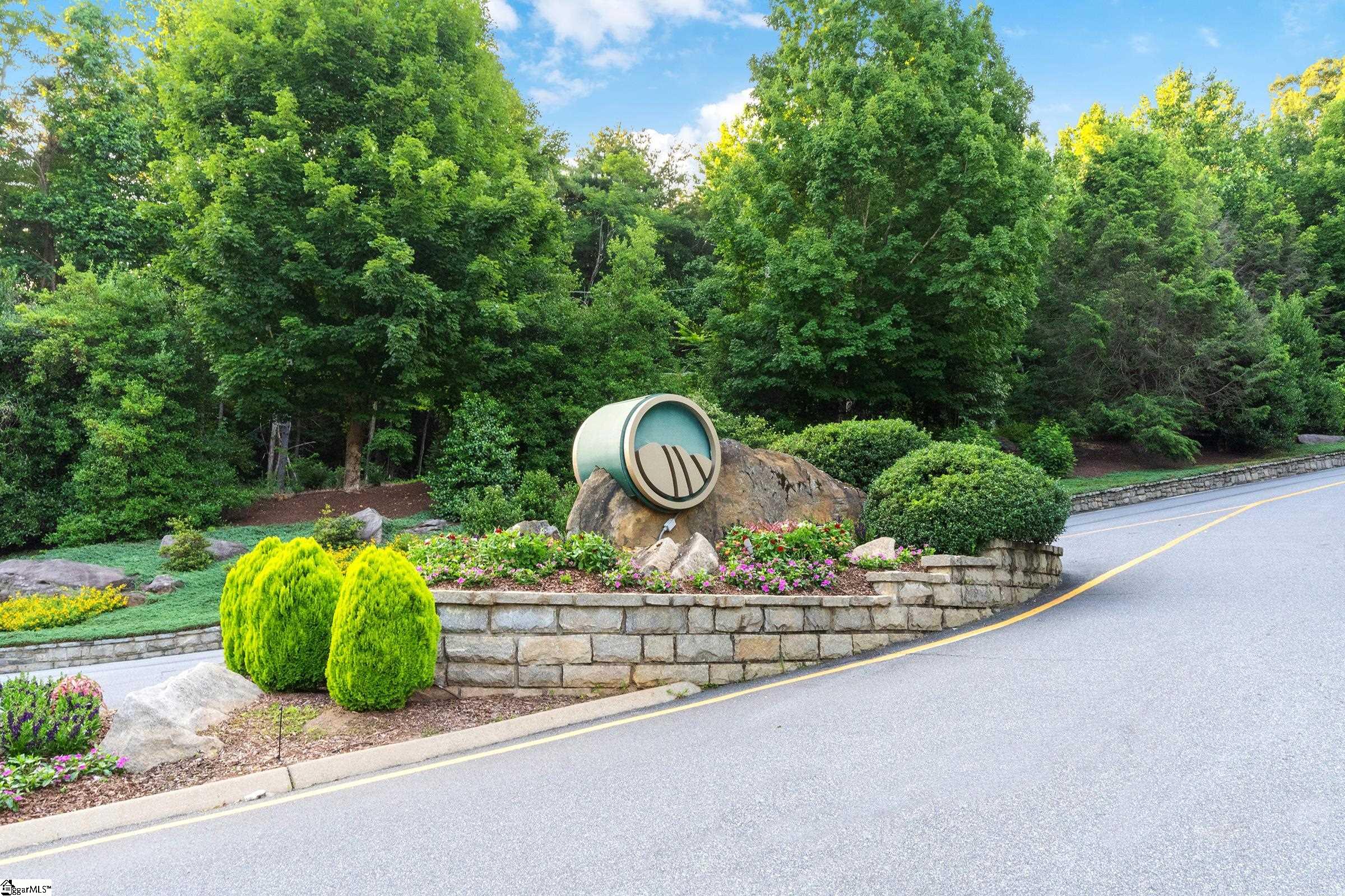 39 Raptor Way Landrum, SC 29356