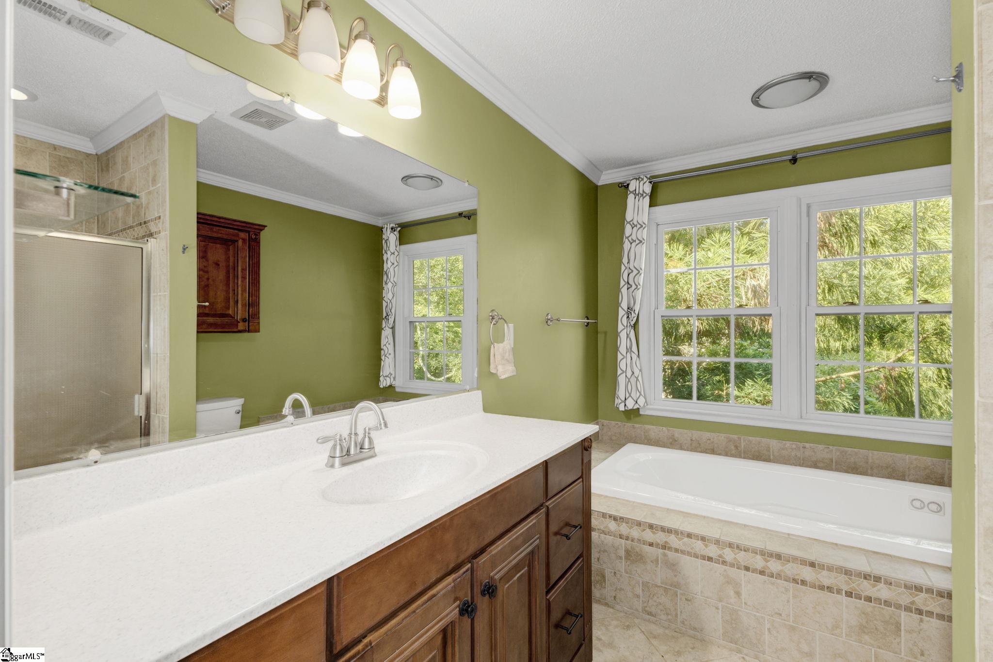 21 Glen Eagle Place Spartanburg, SC 29615