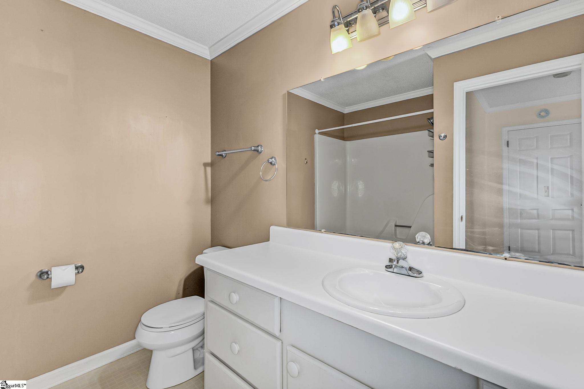 21 Glen Eagle Place Spartanburg, SC 29615