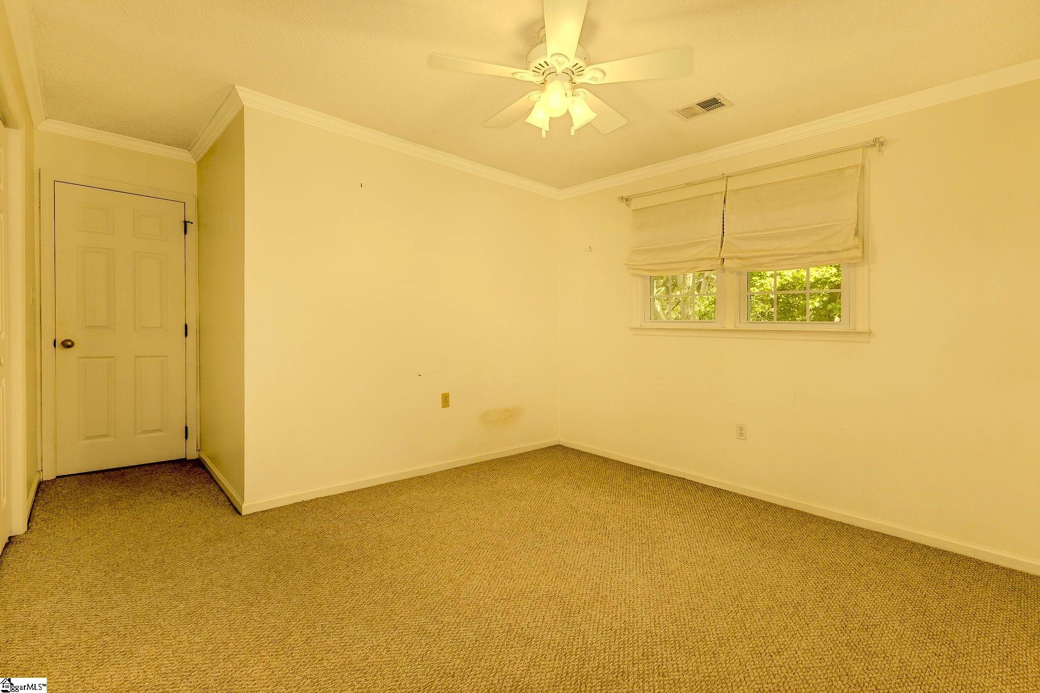 21 Glen Eagle Place Spartanburg, SC 29615