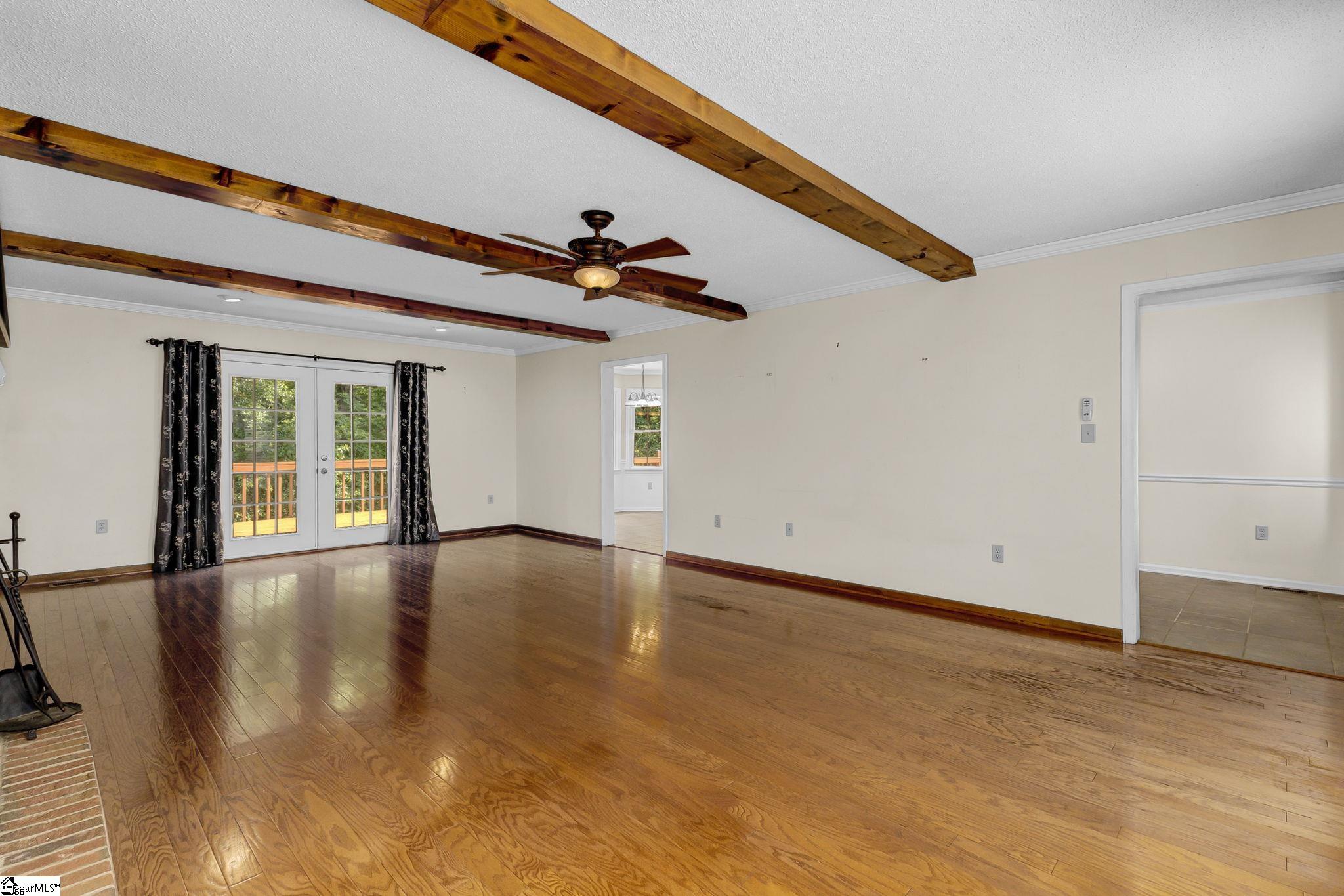 21 Glen Eagle Place Spartanburg, SC 29615