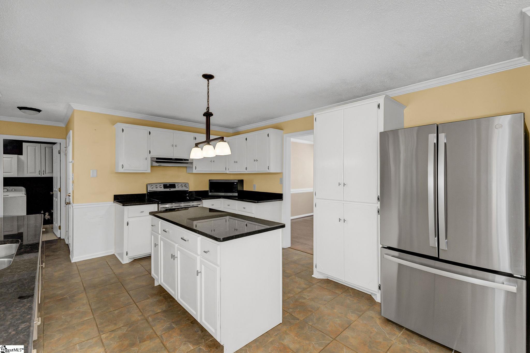 21 Glen Eagle Place Spartanburg, SC 29615