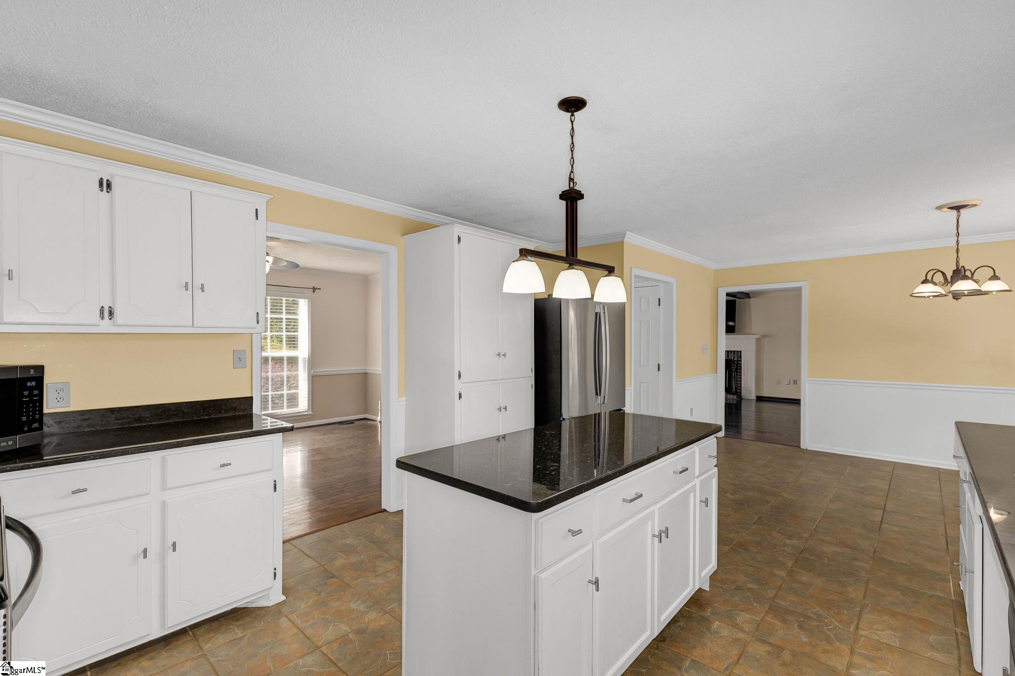21 Glen Eagle Place Spartanburg, SC 29615