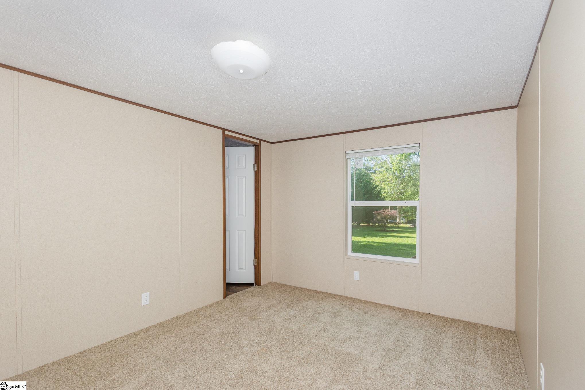26 Long Forest Drive Greenville, SC 29617