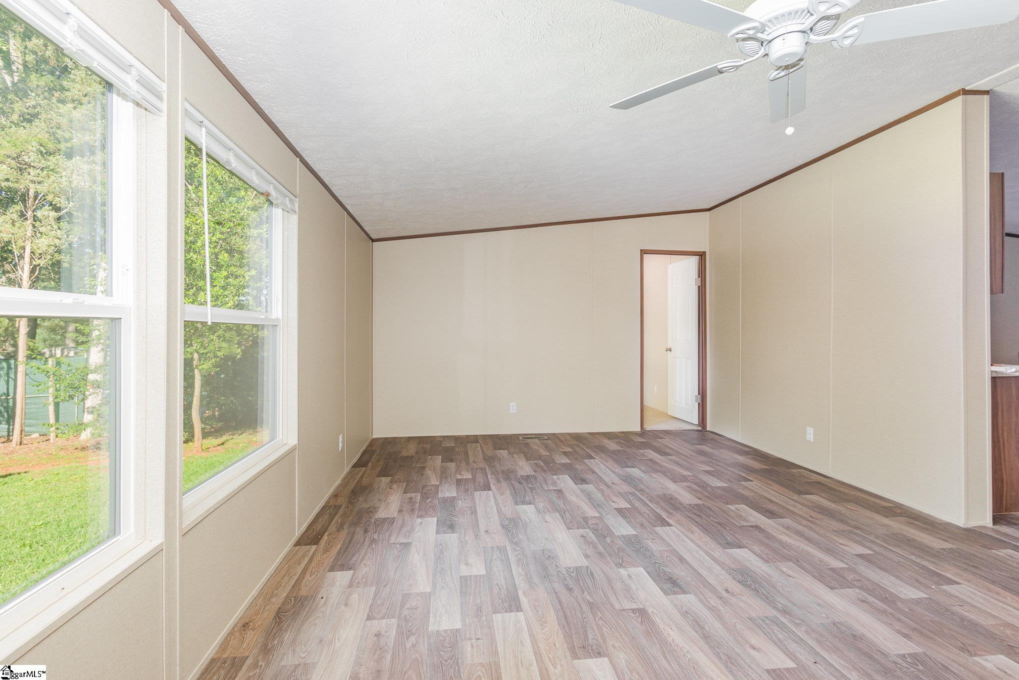 26 Long Forest Drive Greenville, SC 29617