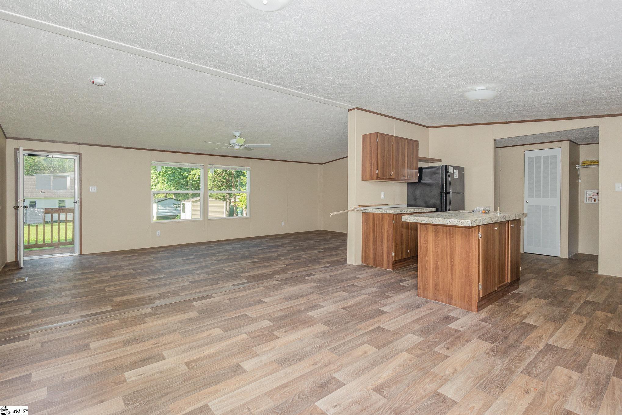 26 Long Forest Drive Greenville, SC 29617