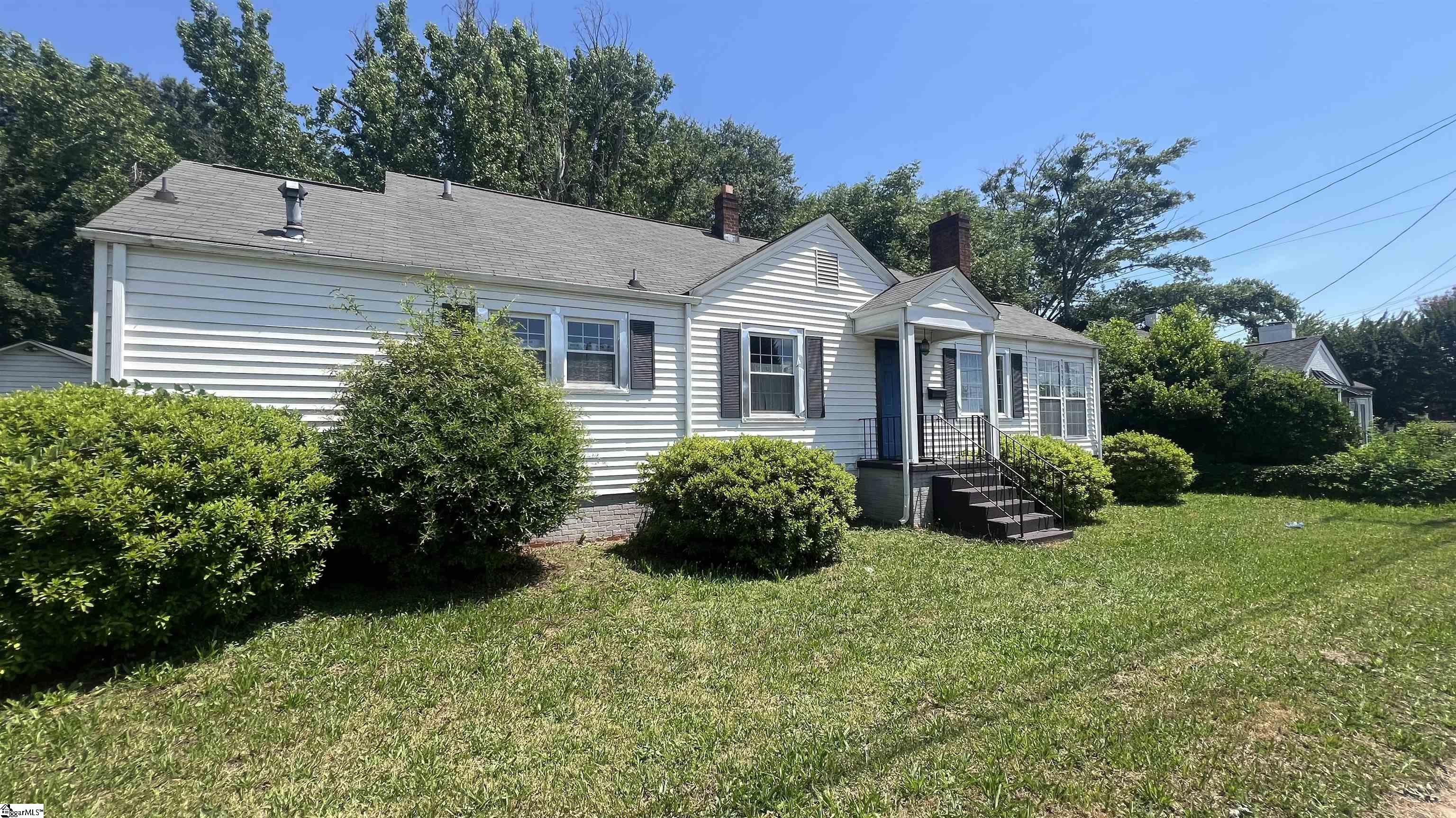 411 E Blue Ridge Drive Greenville, SC 29609