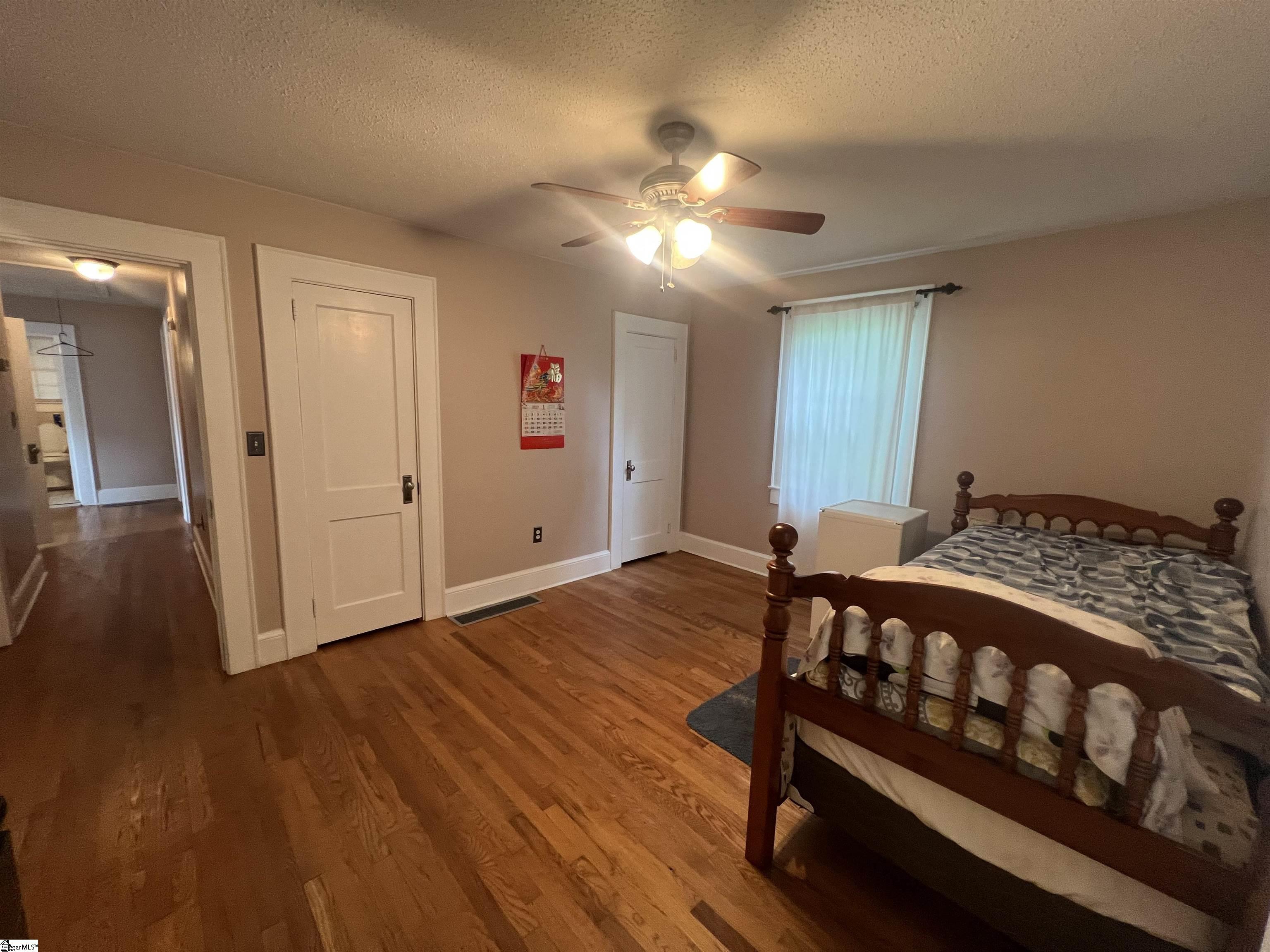 411 E Blue Ridge Drive Greenville, SC 29609