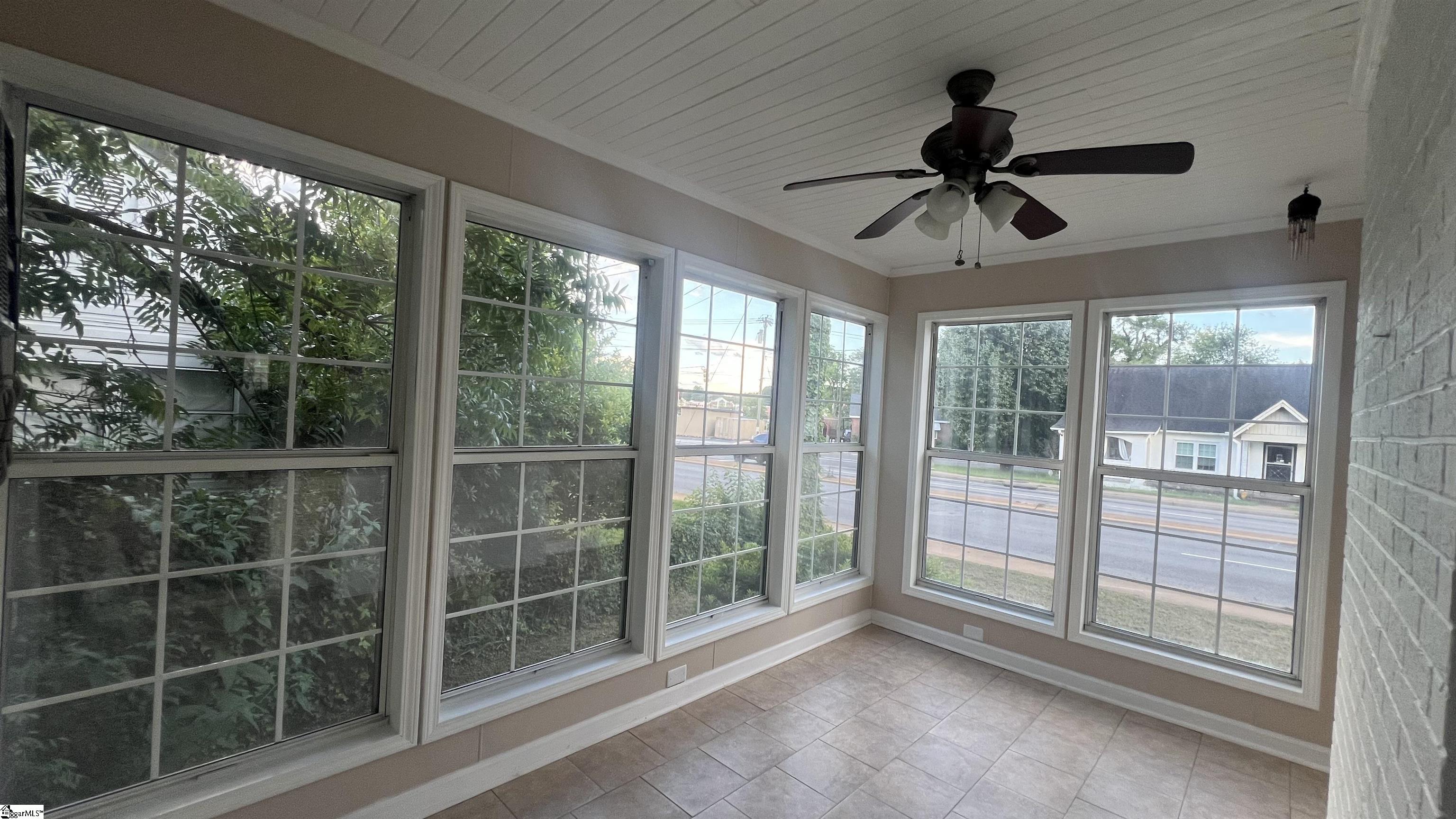 411 E Blue Ridge Drive Greenville, SC 29609