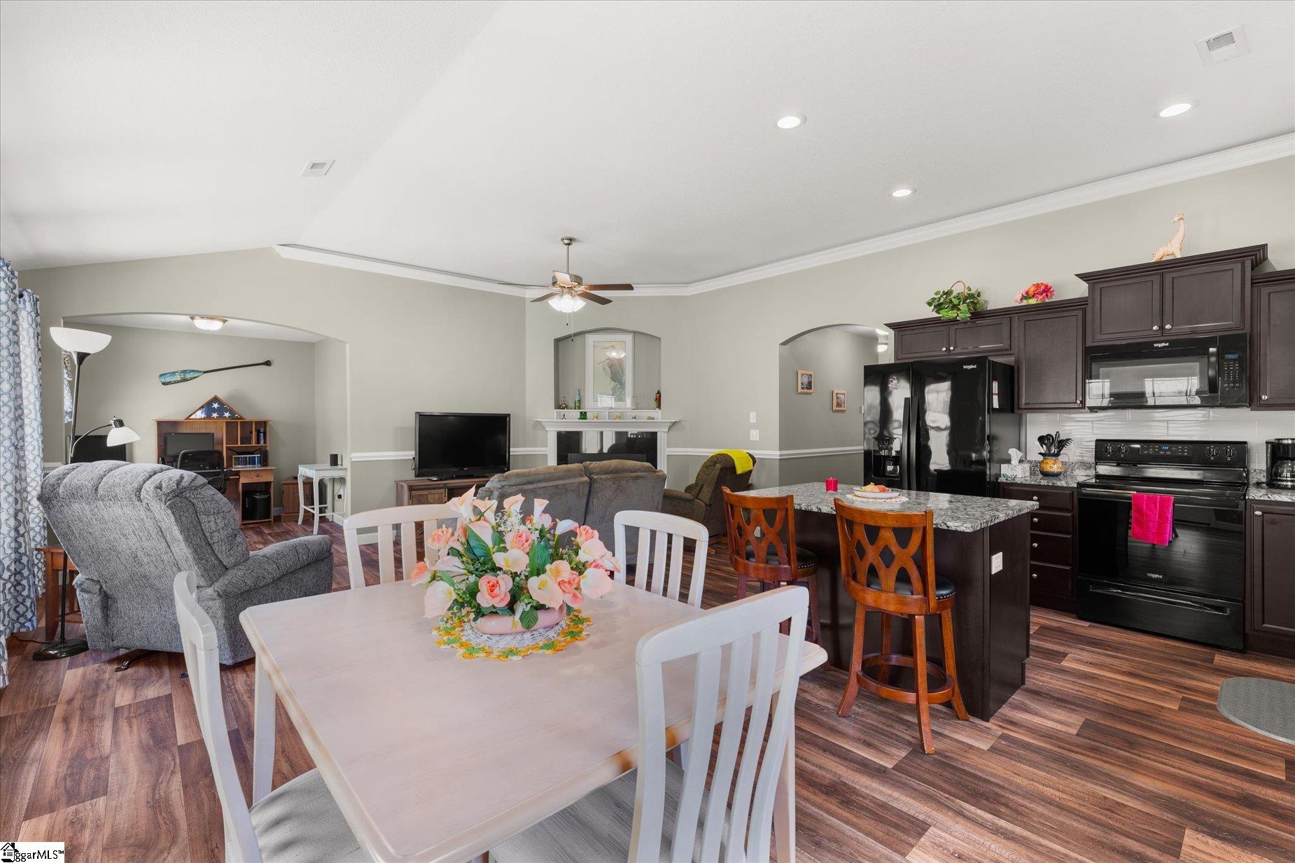 906 John Thomas Way Greer, SC 29651
