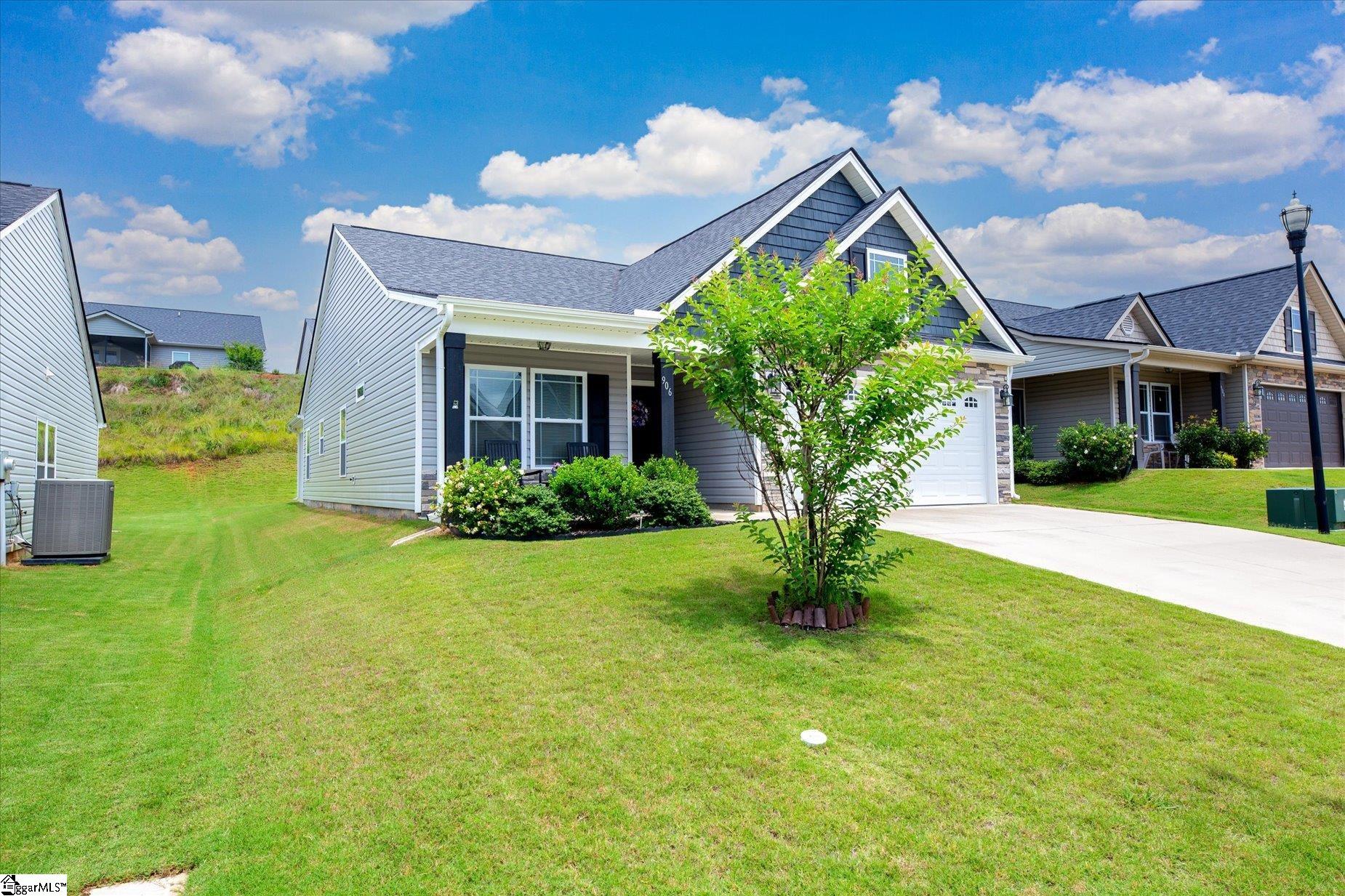 906 John Thomas Way Greer, SC 29651