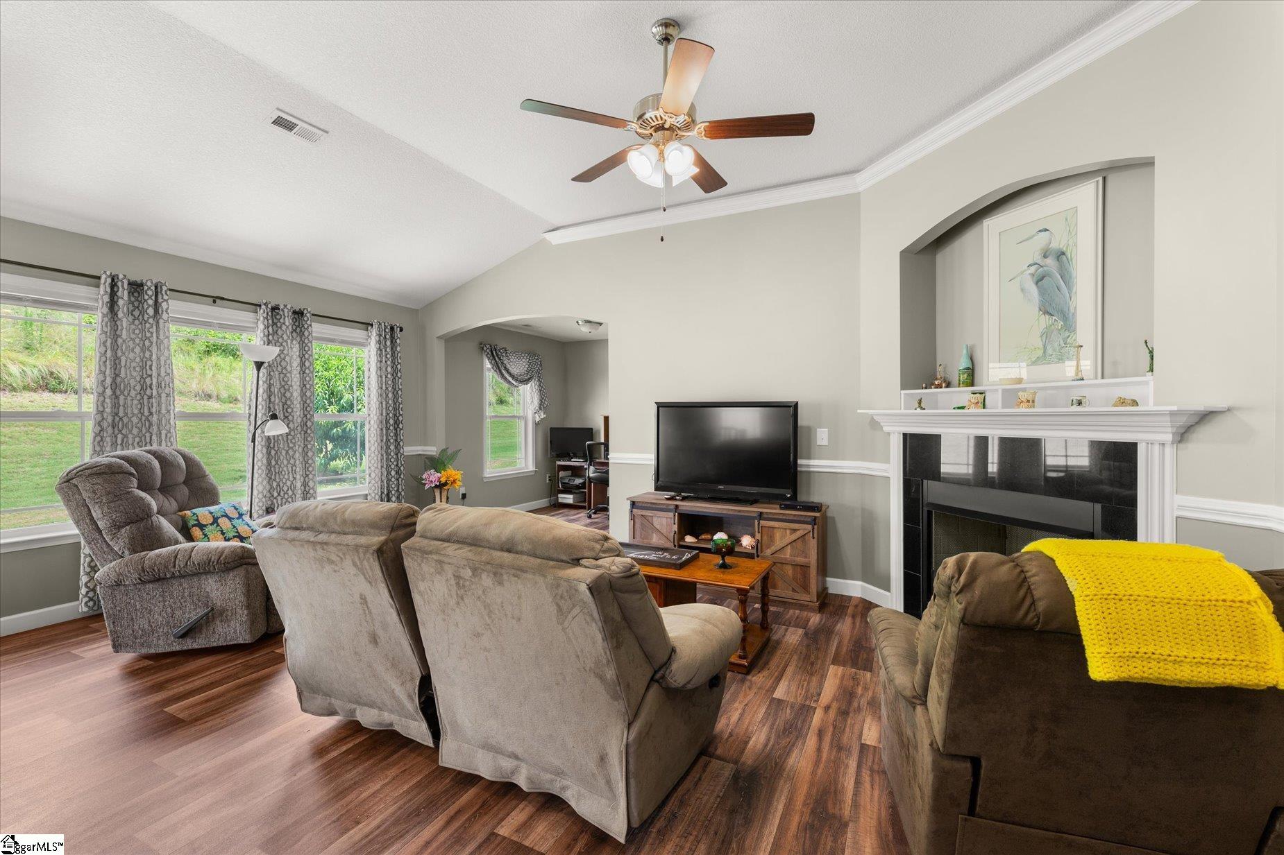 906 John Thomas Way Greer, SC 29651