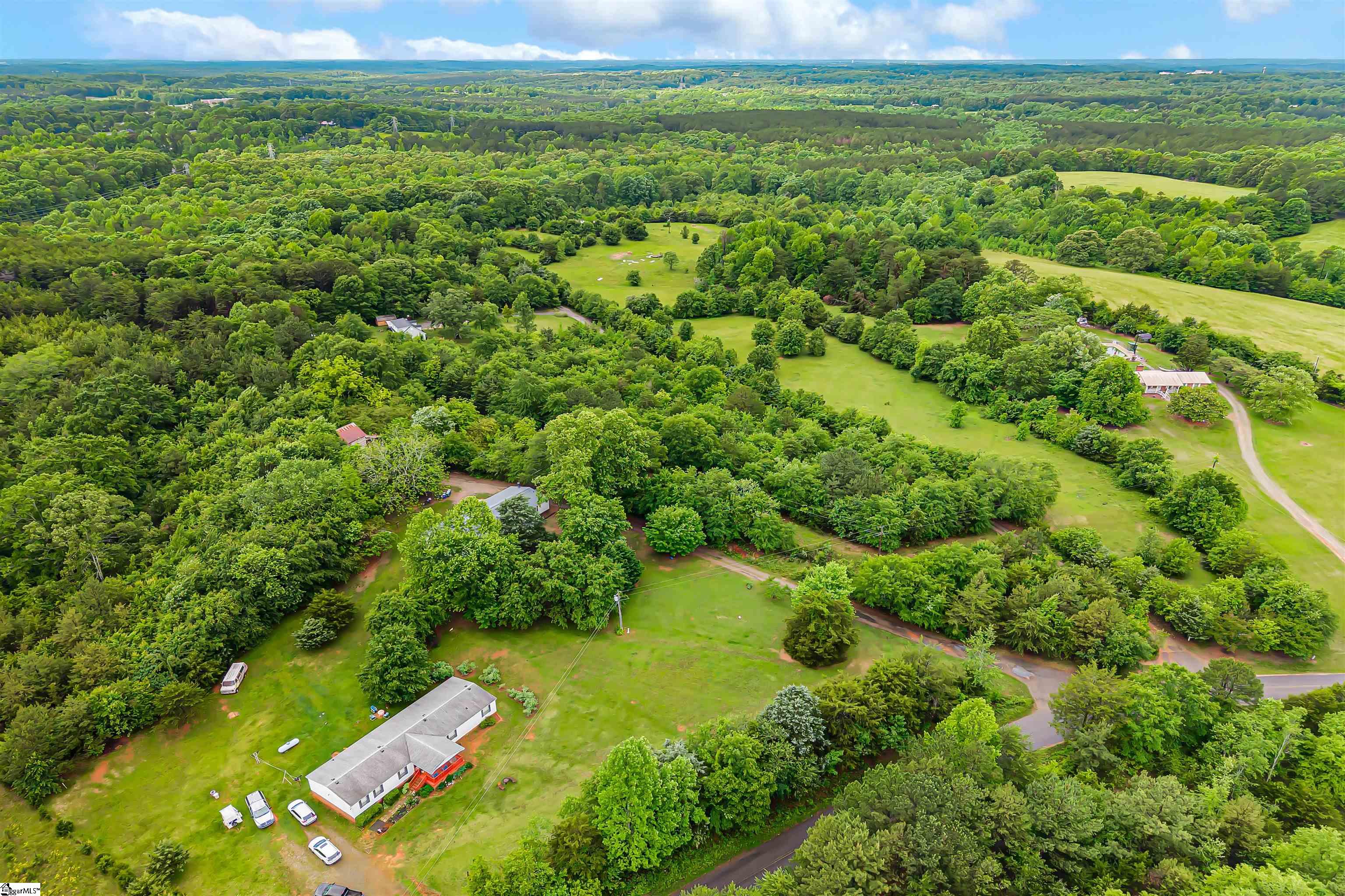177 Farmers Hill Road Liberty, SC 29657