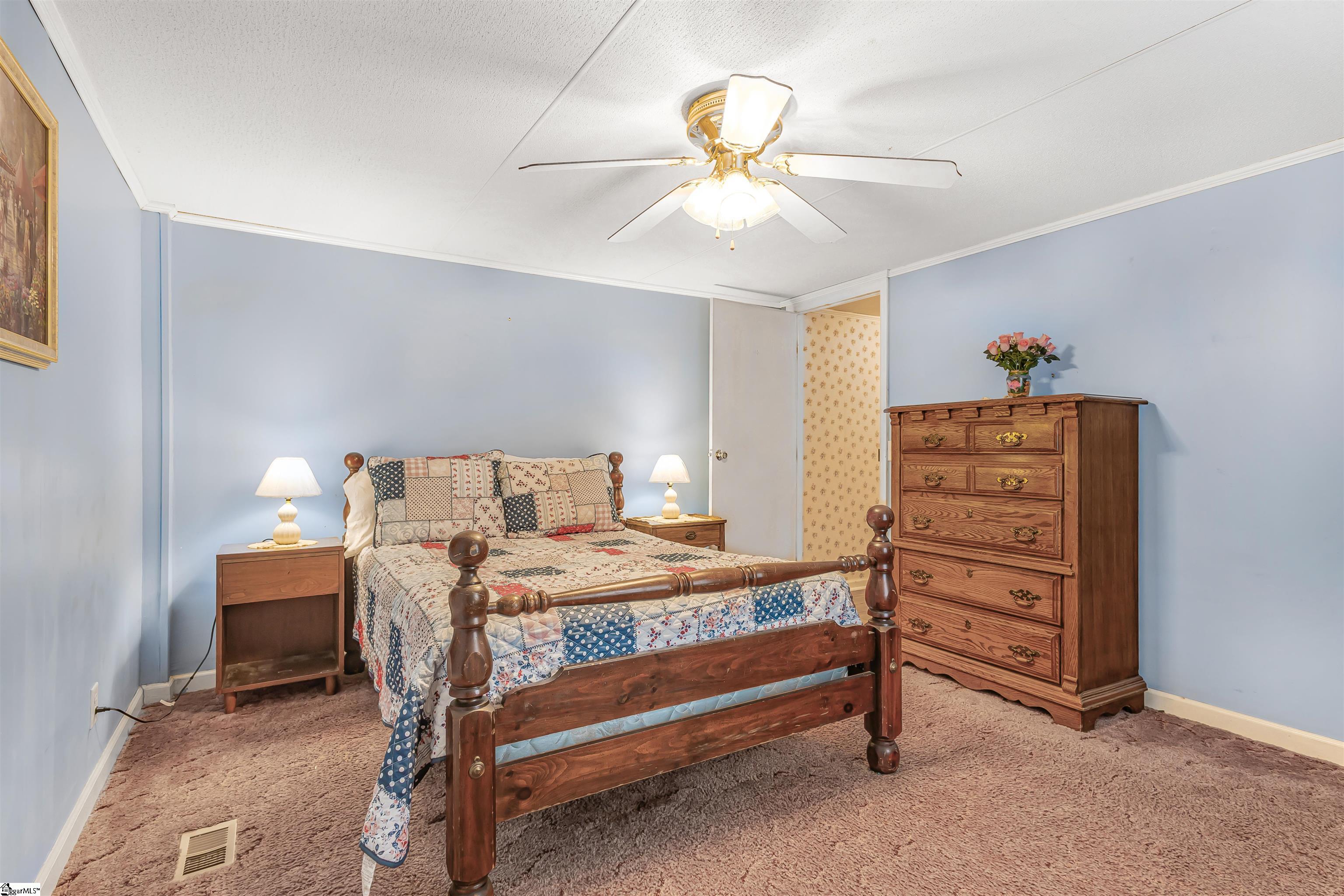 177 Farmers Hill Road Liberty, SC 29657