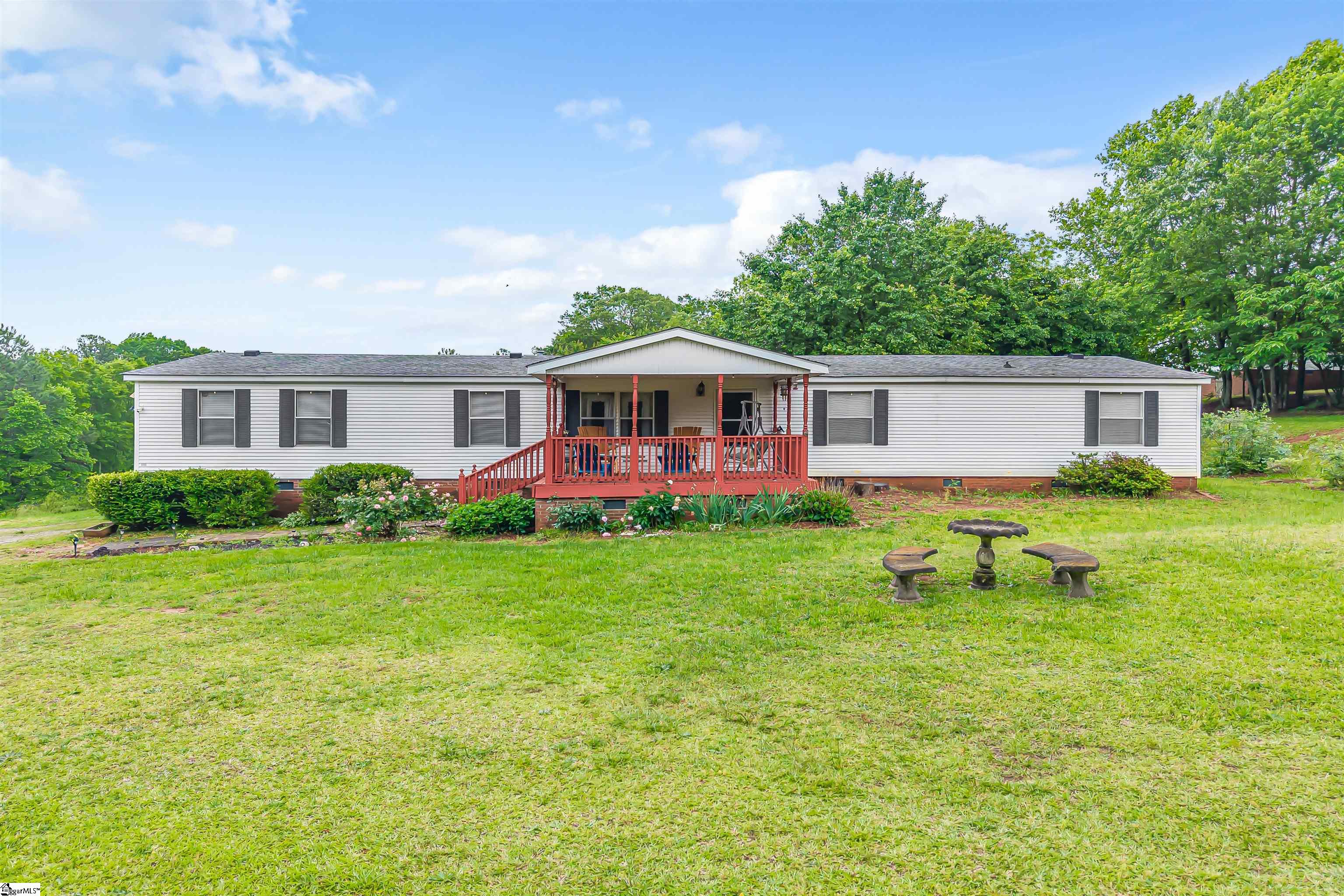 177 Farmers Hill Road Liberty, SC 29657