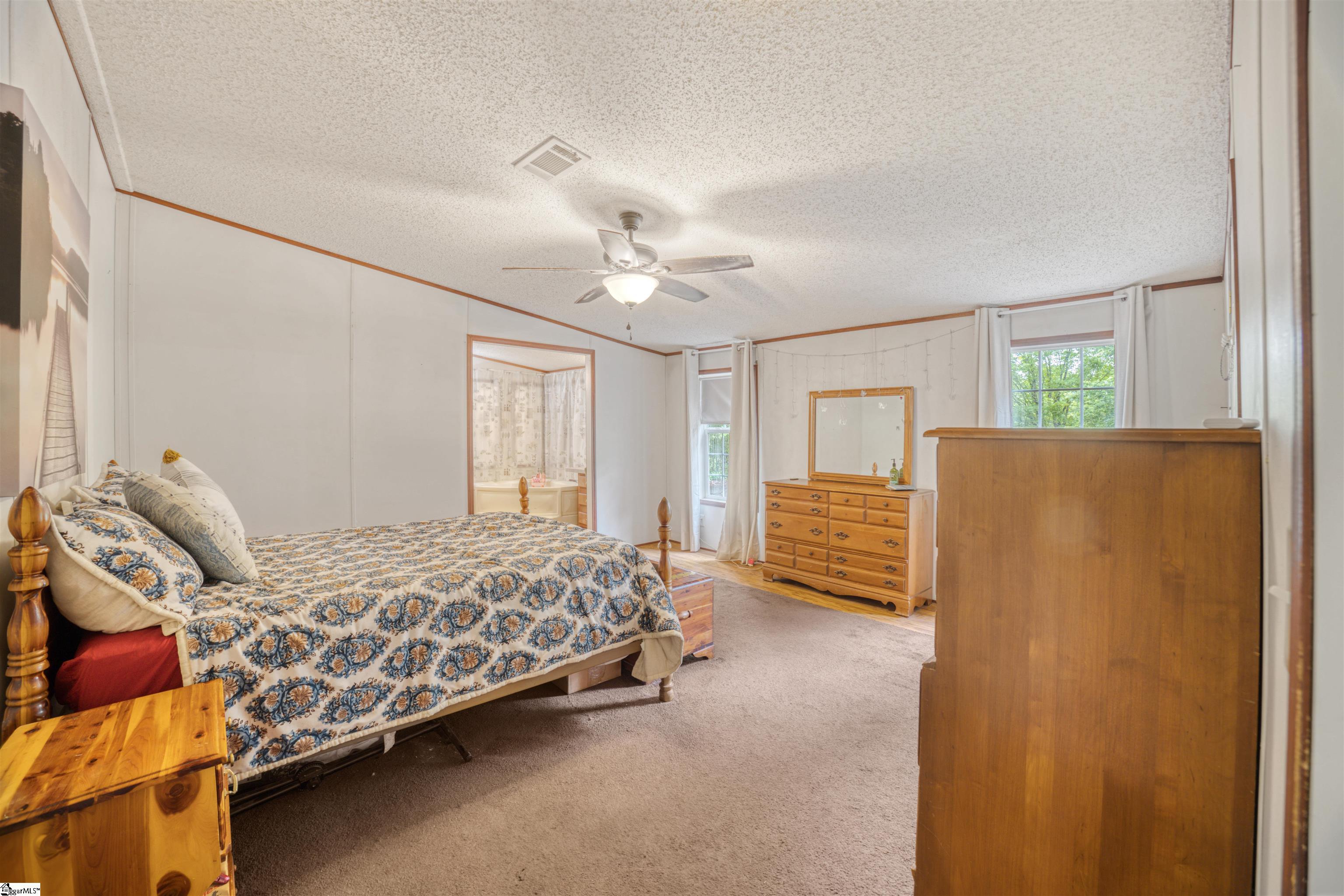 177 Farmers Hill Road Liberty, SC 29657